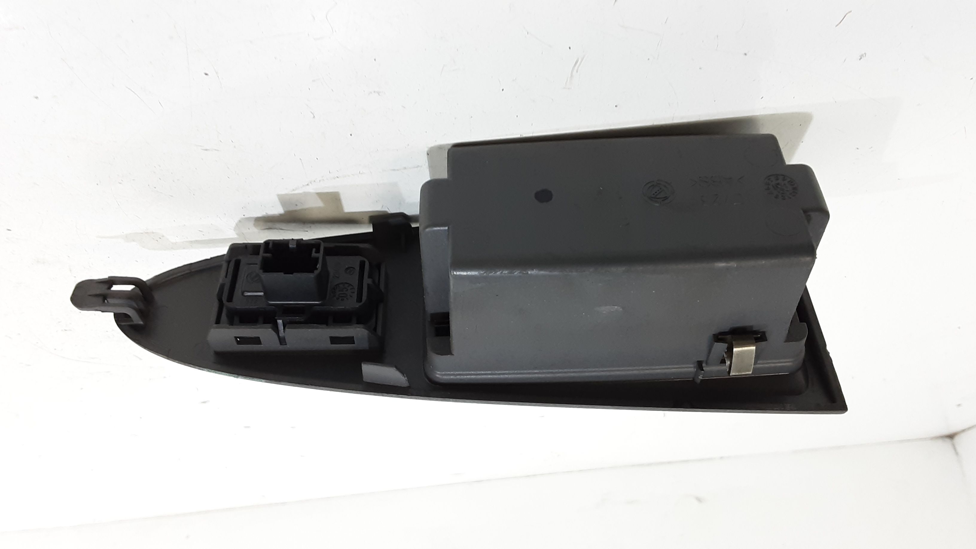 Pulsantiera Anteriore Destra Passeggero FIAT Croma 2 Serie