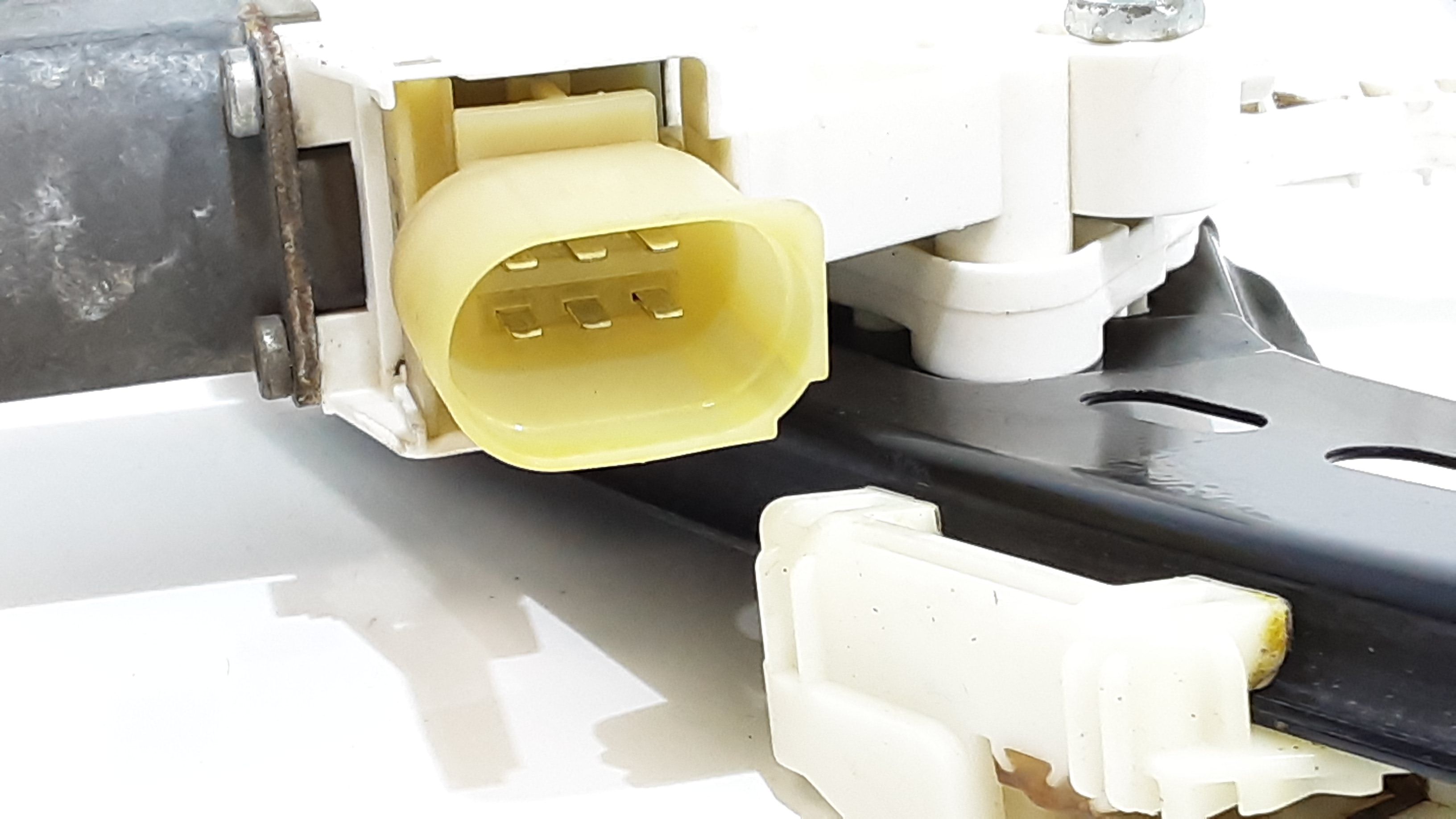 Cremagliera anteriore sinistra Guida BMW Serie 3 E90 Berlina