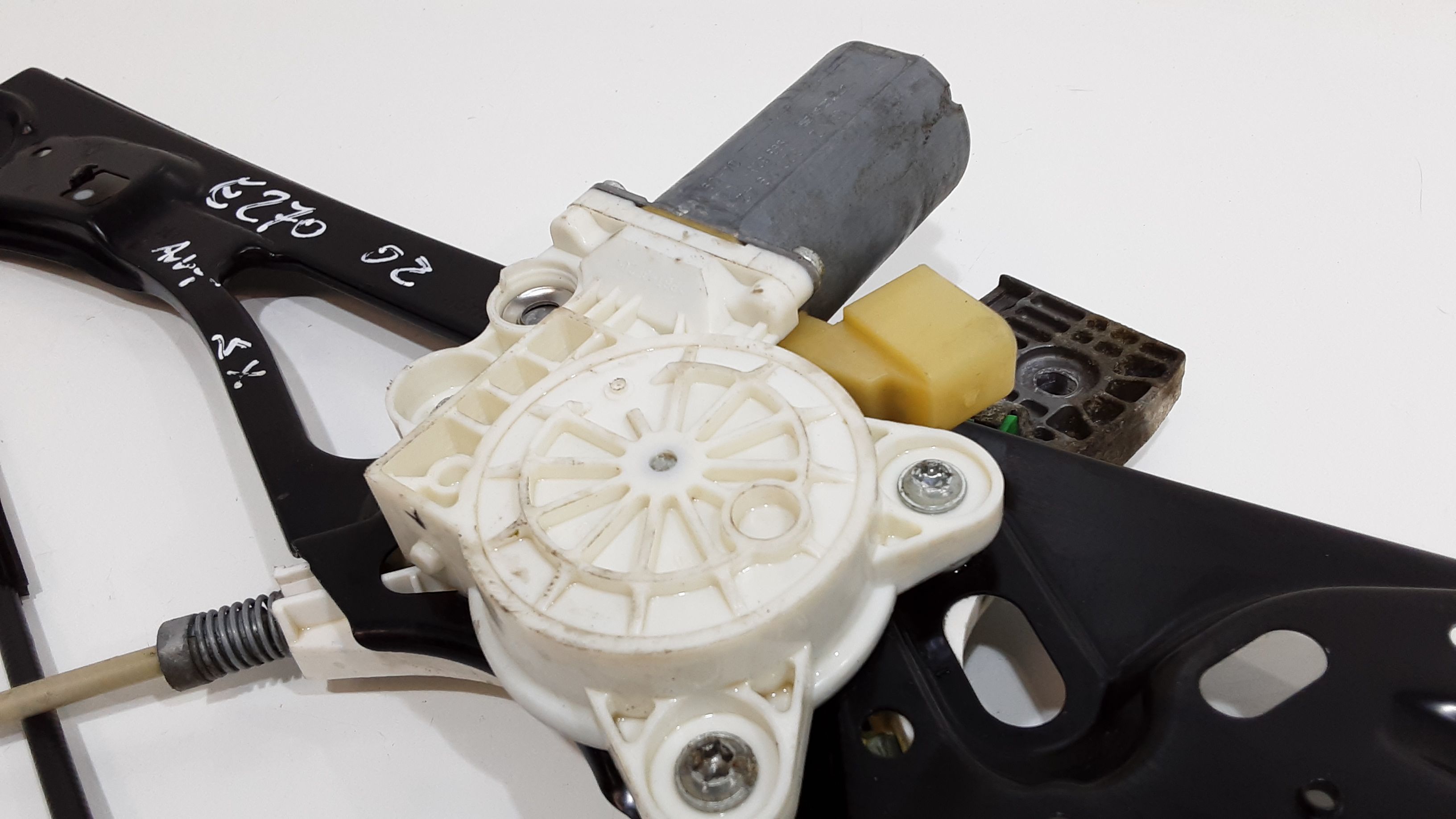 Cremagliera anteriore sinistra Guida MERCEDES Classe E Berlina W211