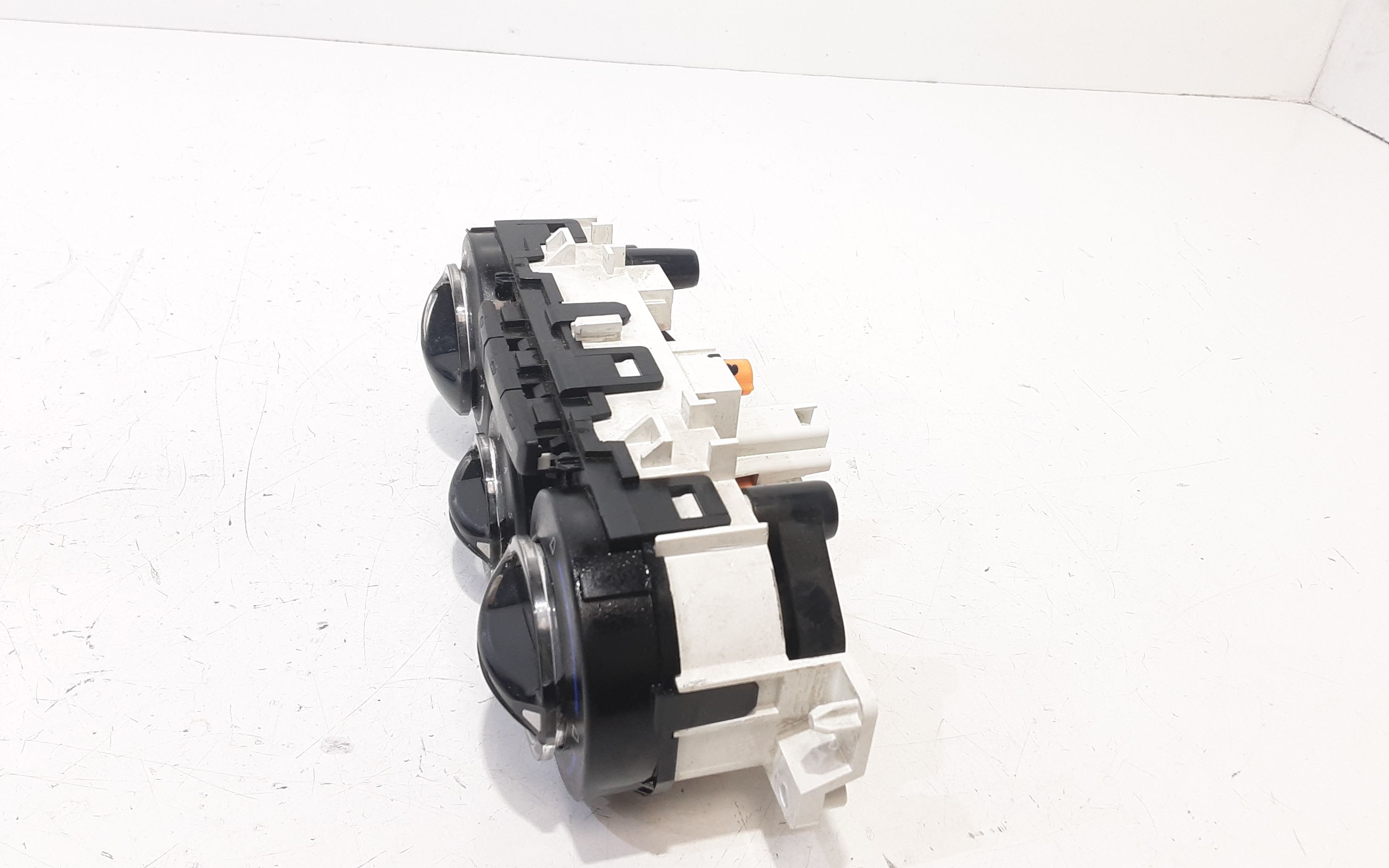 Comandi Clima PEUGEOT 208 Serie (12>19)