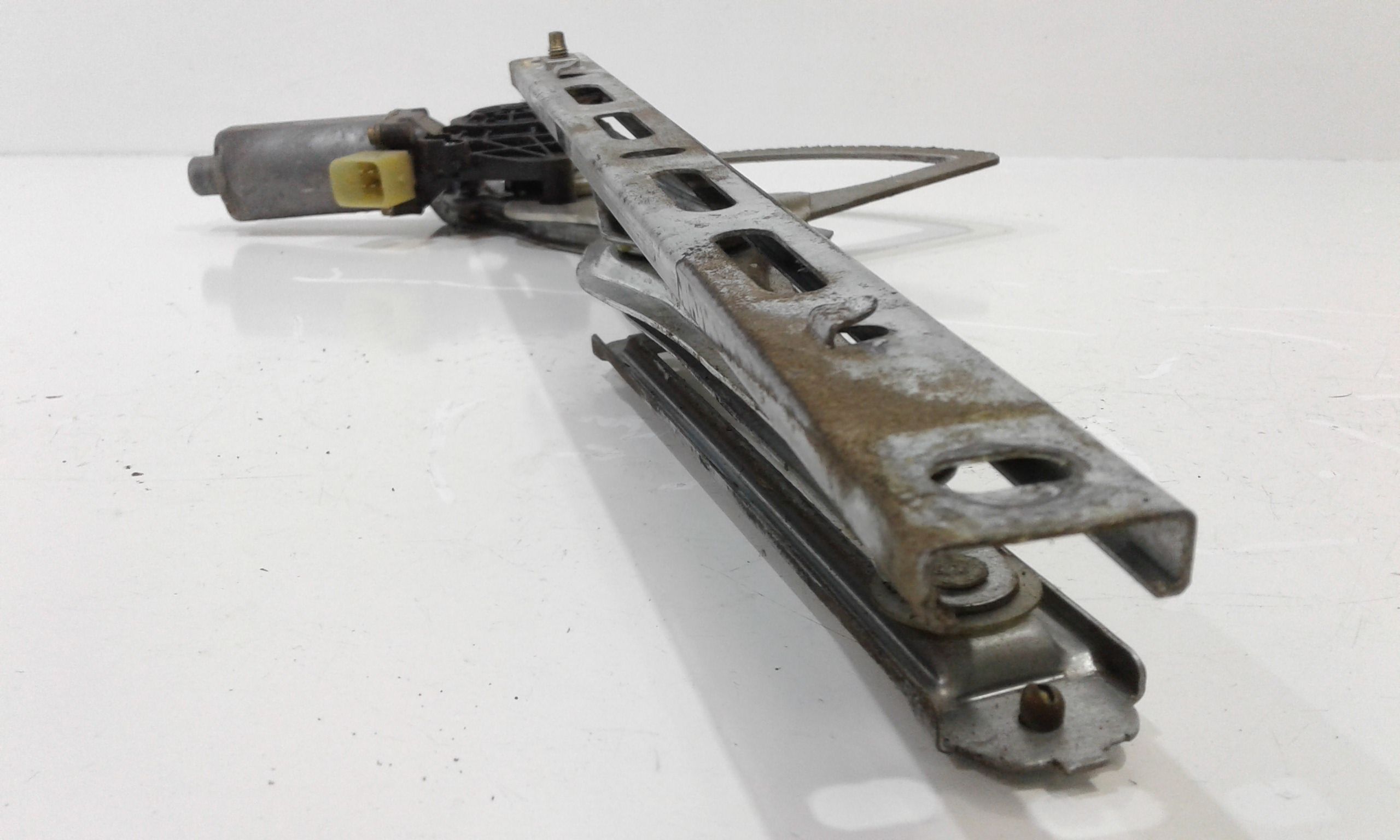 Cremagliera anteriore sinistra Guida MERCEDES CLK Coup W208