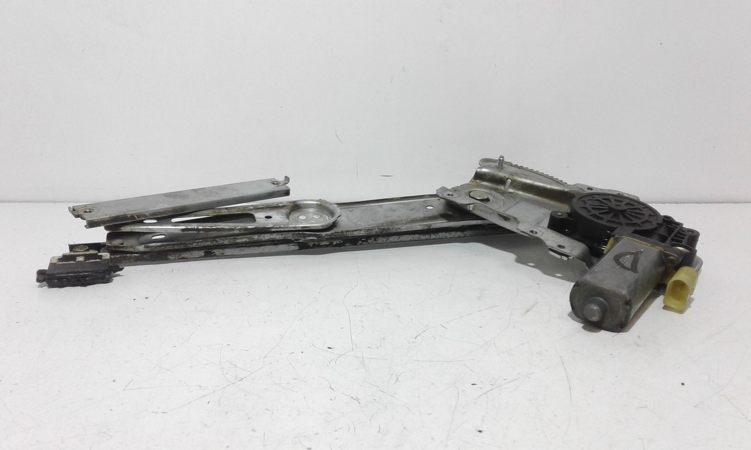 Cremagliera anteriore destra passeggero TOYOTA Yaris 1 Serie