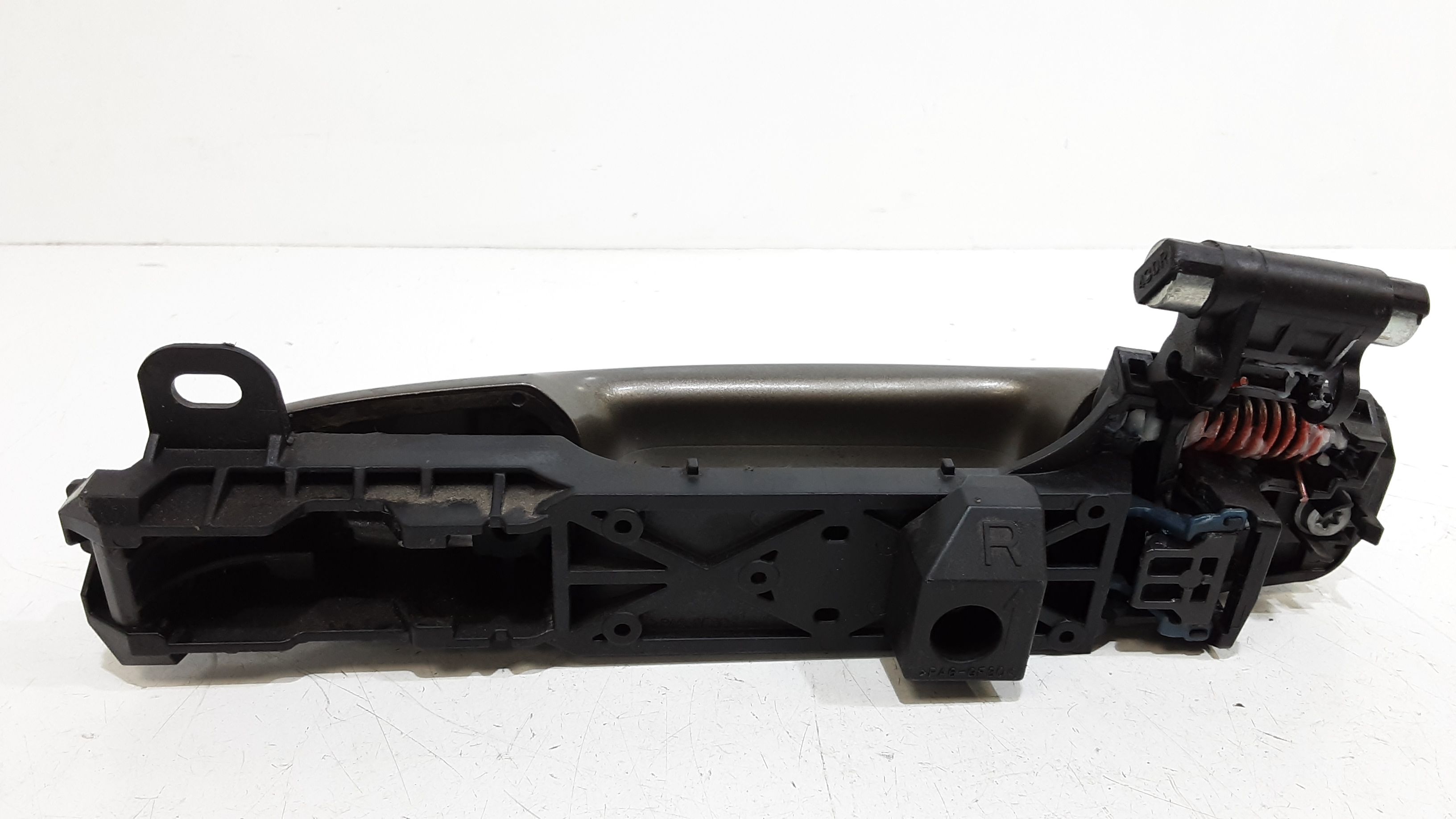 Maniglia esterna Posteriore Destra TOYOTA Rav4 Serie (18>)