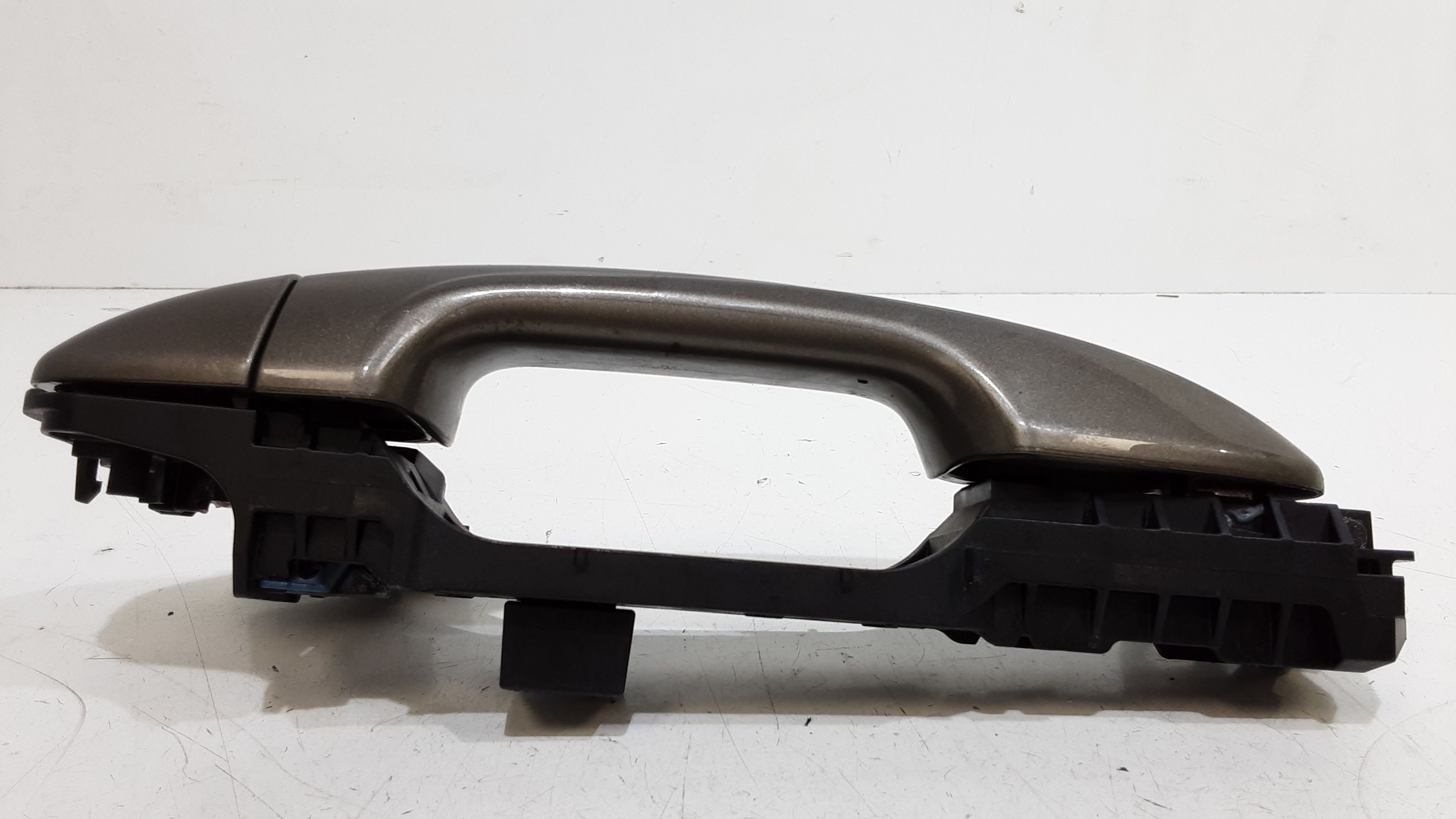 Maniglia esterna Posteriore Destra TOYOTA Rav4 Serie (18>)