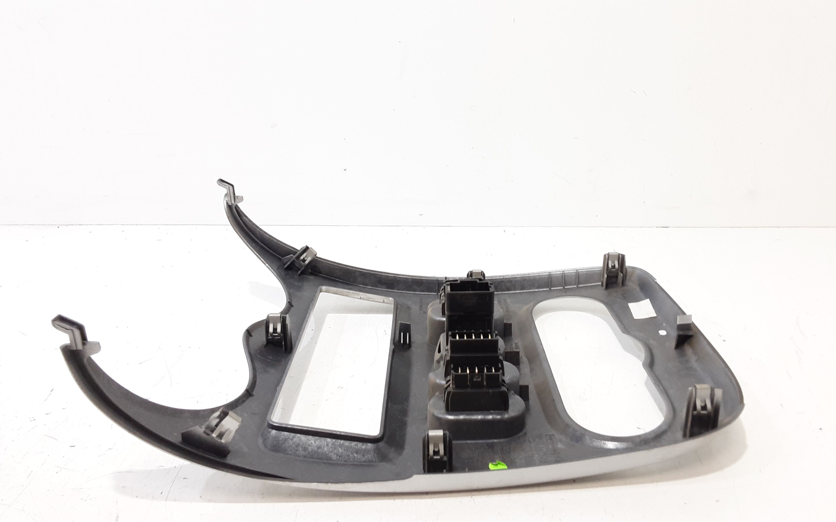 Pulsantiera Centrale DACIA Logan MCV