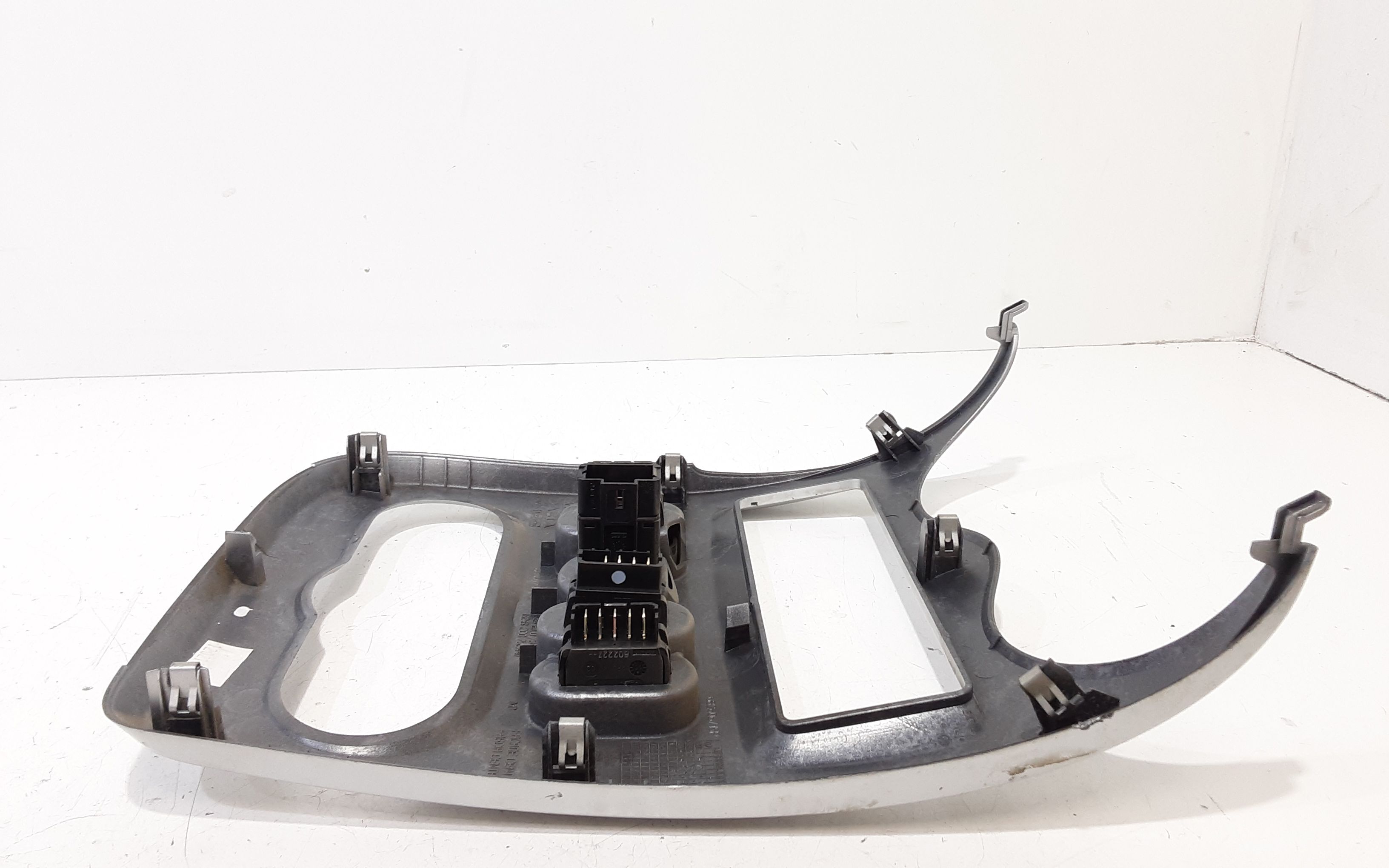 Pulsantiera Centrale DACIA Logan MCV