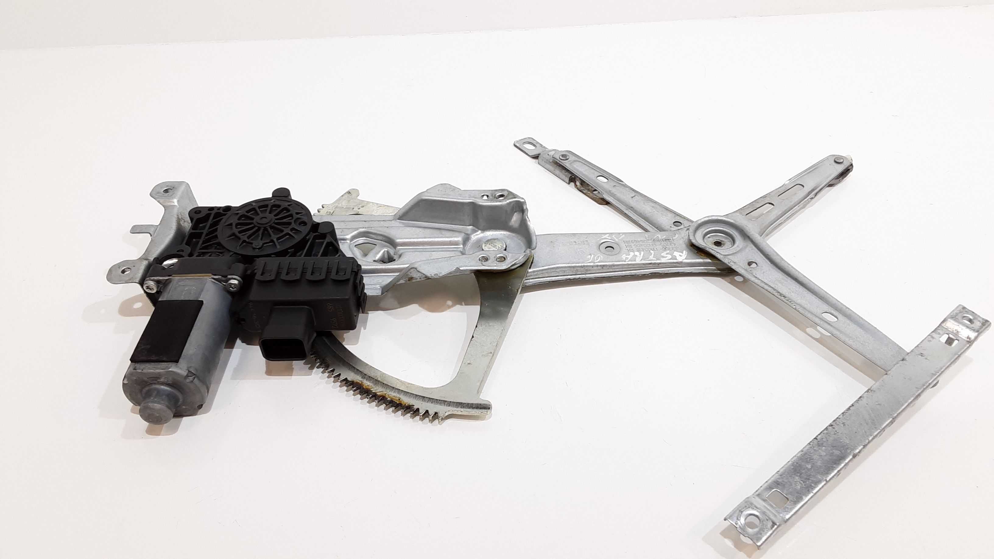 Cremagliera anteriore destra passeggero OPEL Astra H Berlina