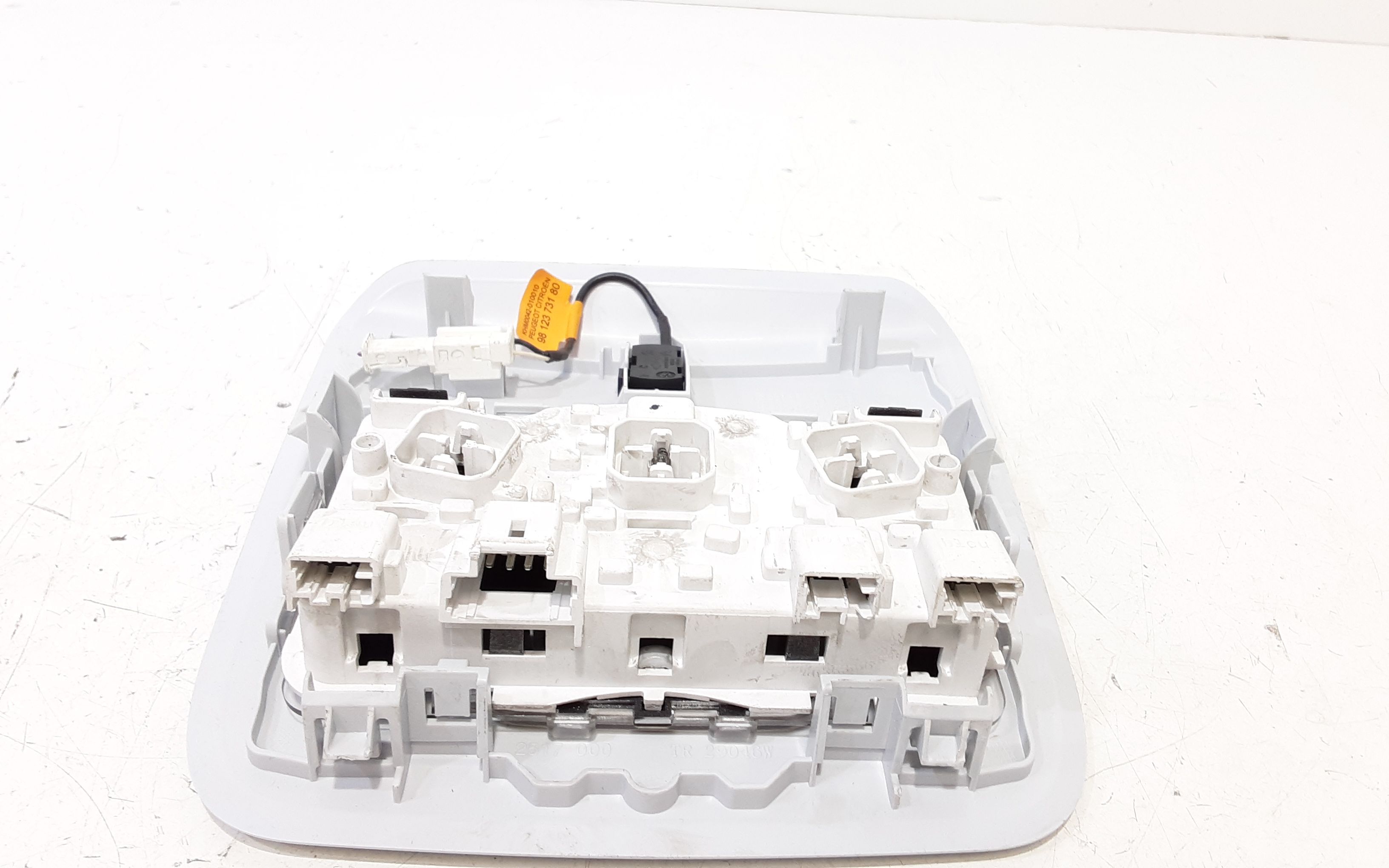 Plafoniera PEUGEOT 208 Serie (12>19)