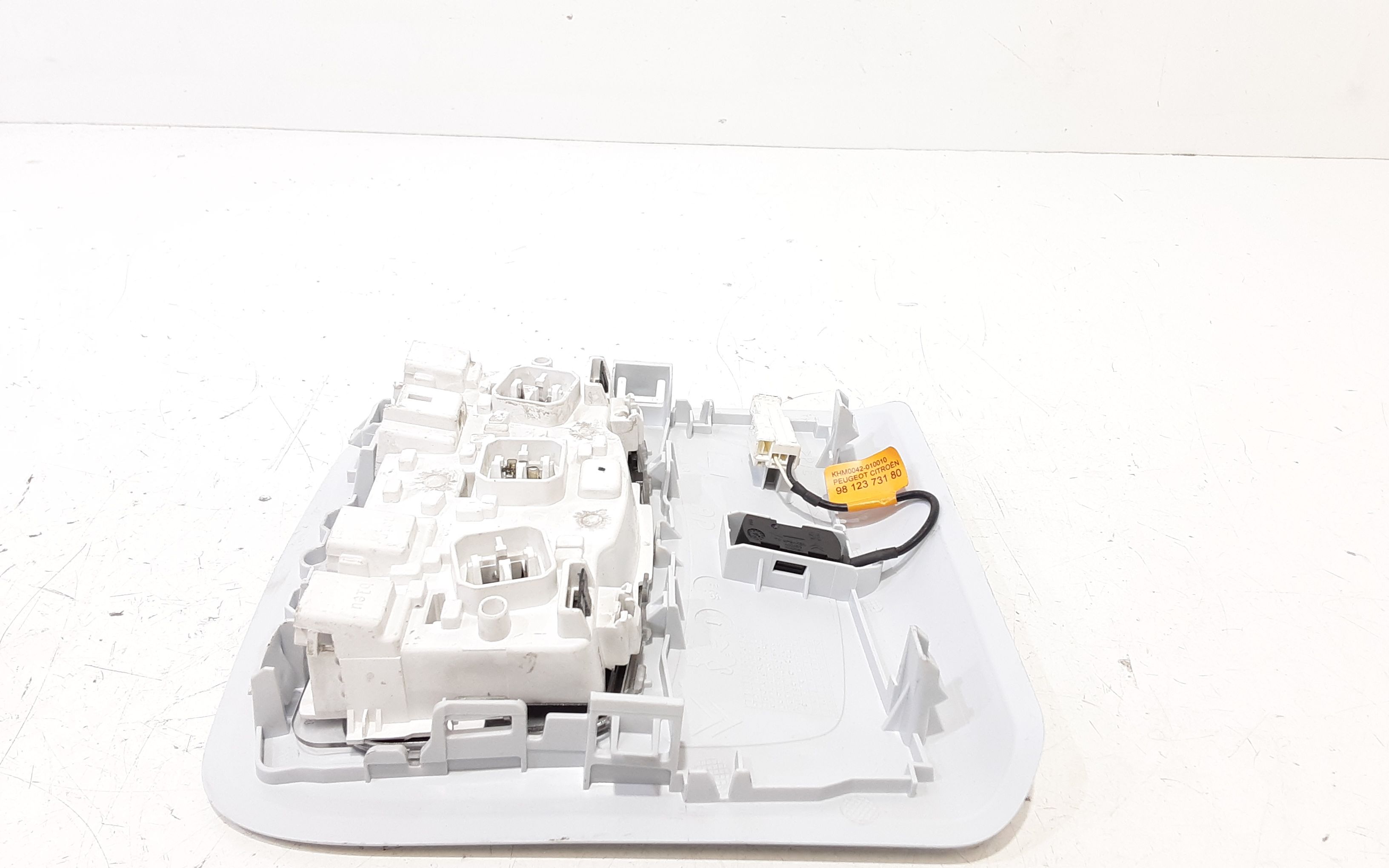 Plafoniera PEUGEOT 208 Serie (12>19)