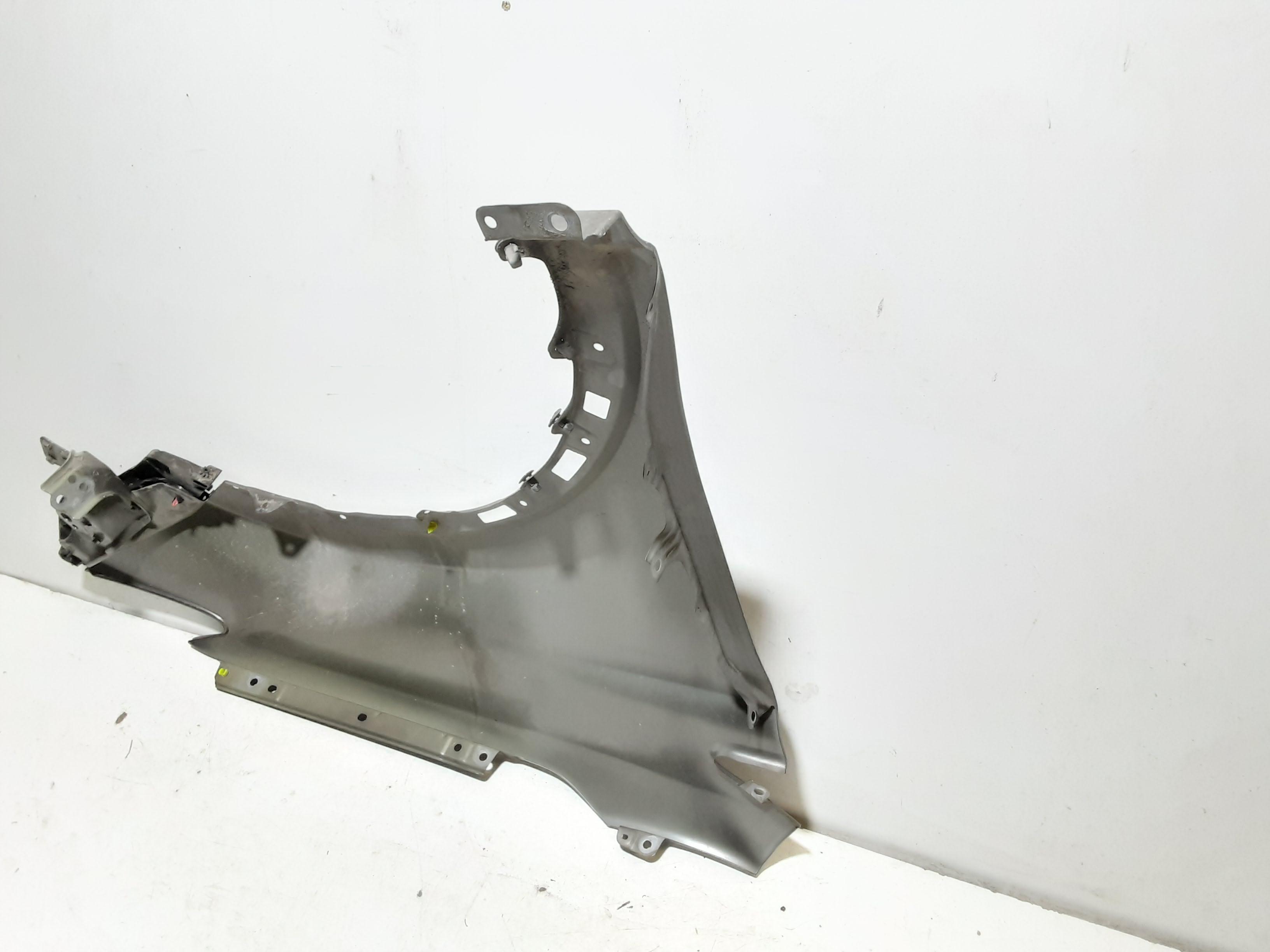 Parafango Anteriore Sinistro TOYOTA Rav4 6 Serie