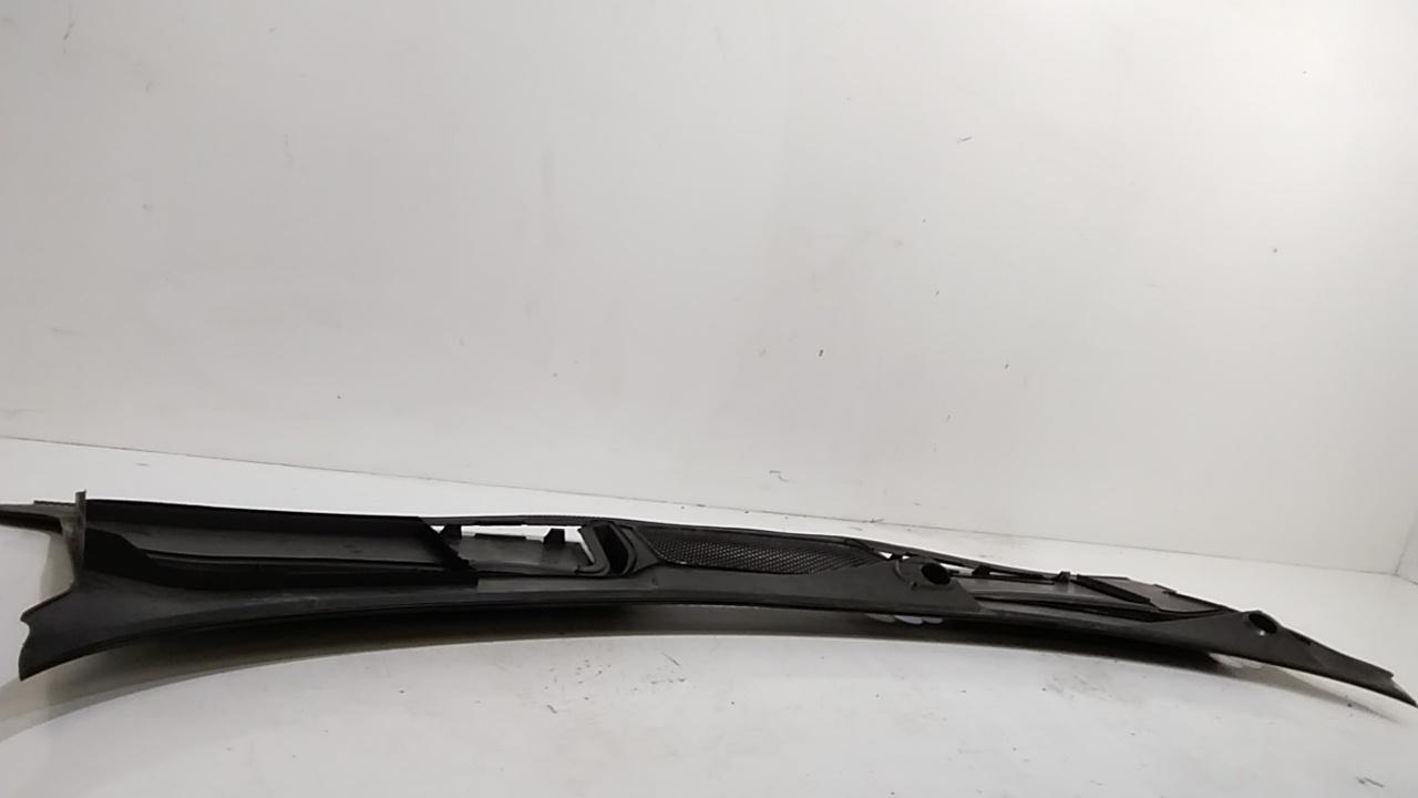 Griglia Gocciolatoio ant. AUDI A4 Avant (8W5)