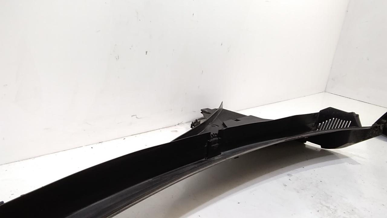 Griglia Gocciolatoio ant. LAND ROVER Range Rover Velar (17>)