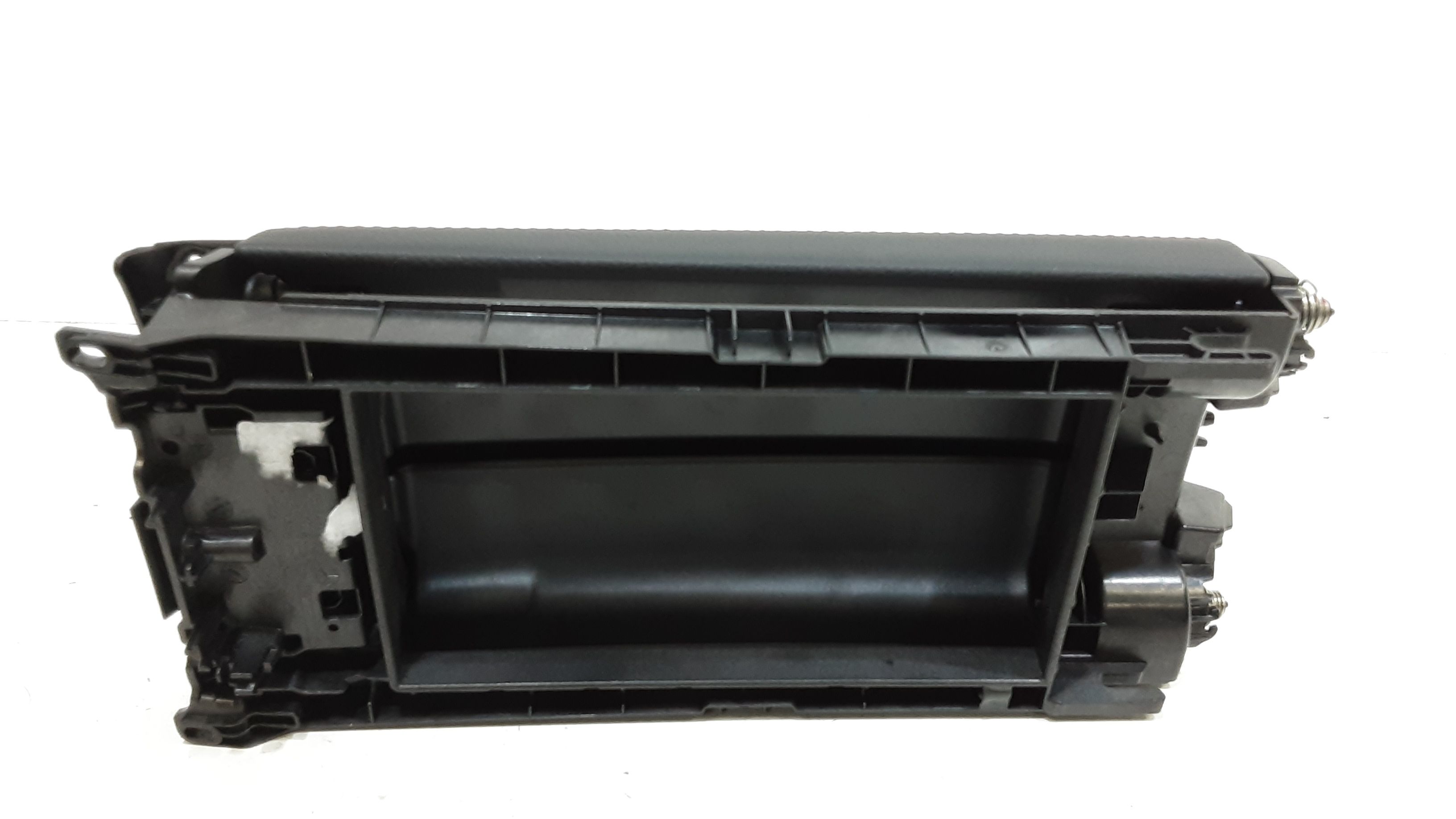 Bracciolo centrale MERCEDES CLA Coup (C118) (19>)