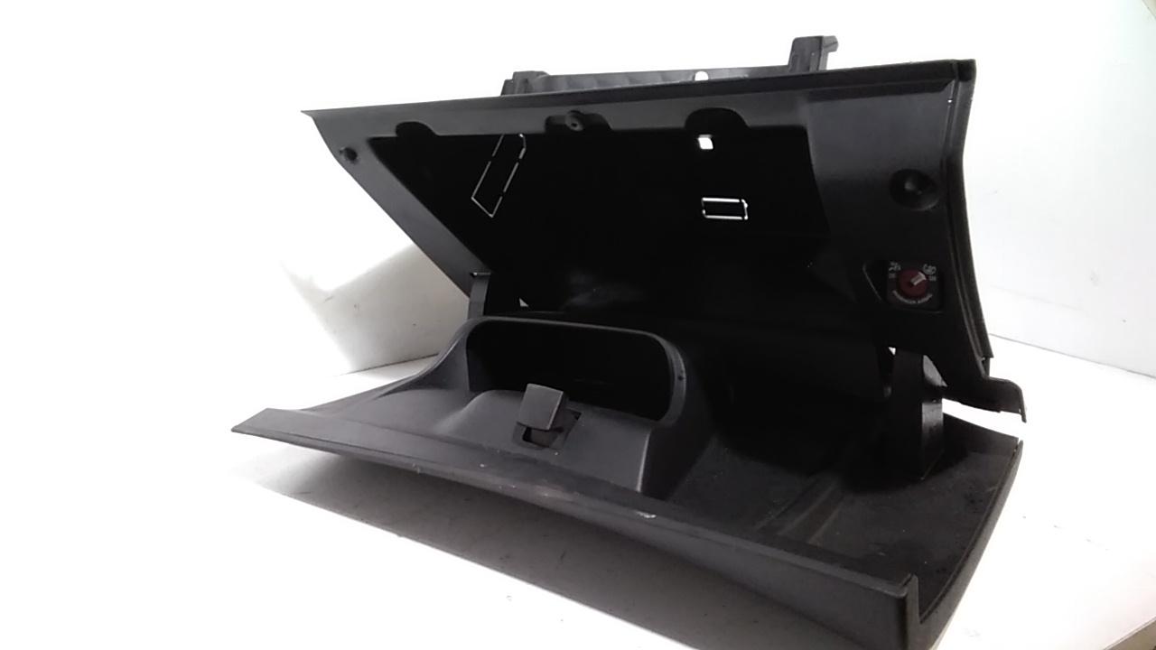 Cassetto porta oggetti PEUGEOT 208 Serie (12>19)