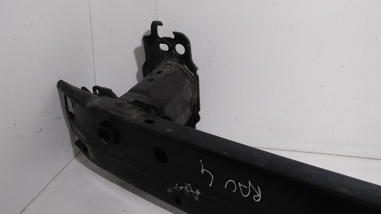 Rinforzo Paraurti anteriore TOYOTA Rav4 6 Serie