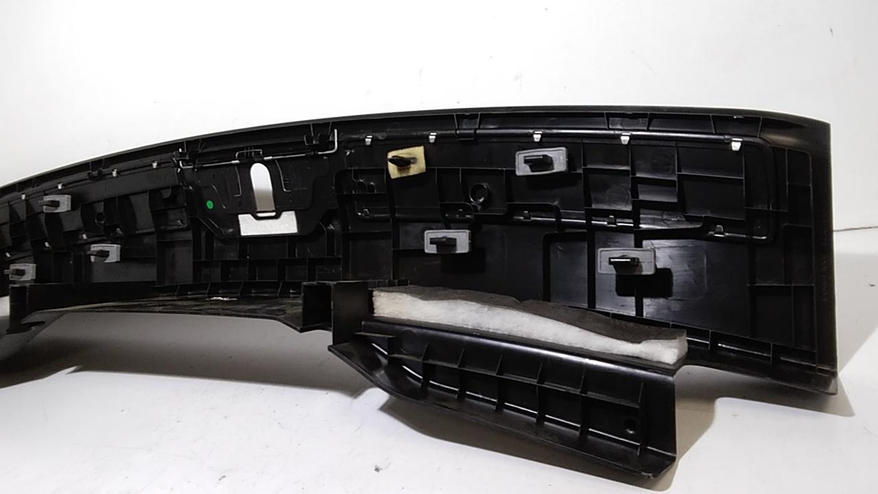 Batticofano posteriore LAND ROVER Range Rover Velar (17>)