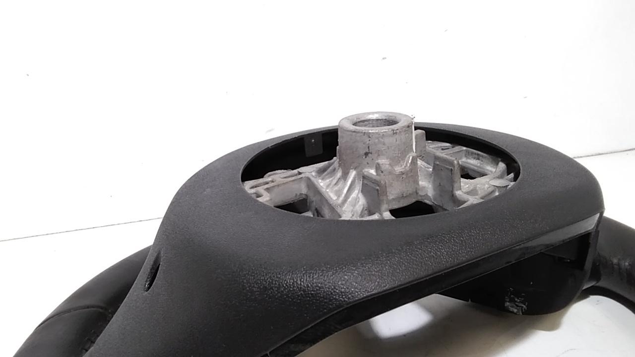 Volante PEUGEOT 208 Serie (12>19)