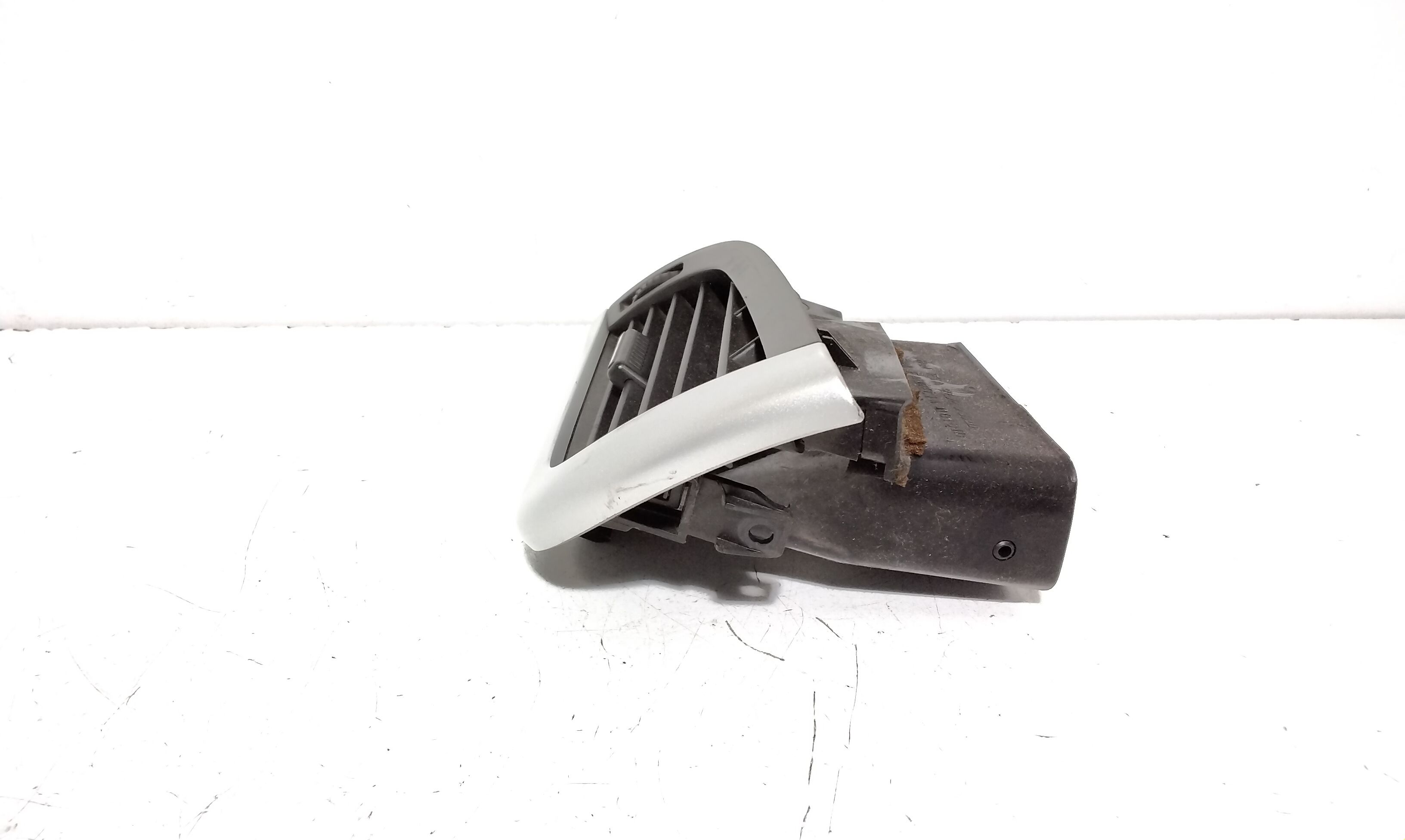 Bocchetta aria cruscotto lato passeggero PEUGEOT 207 2 Serie