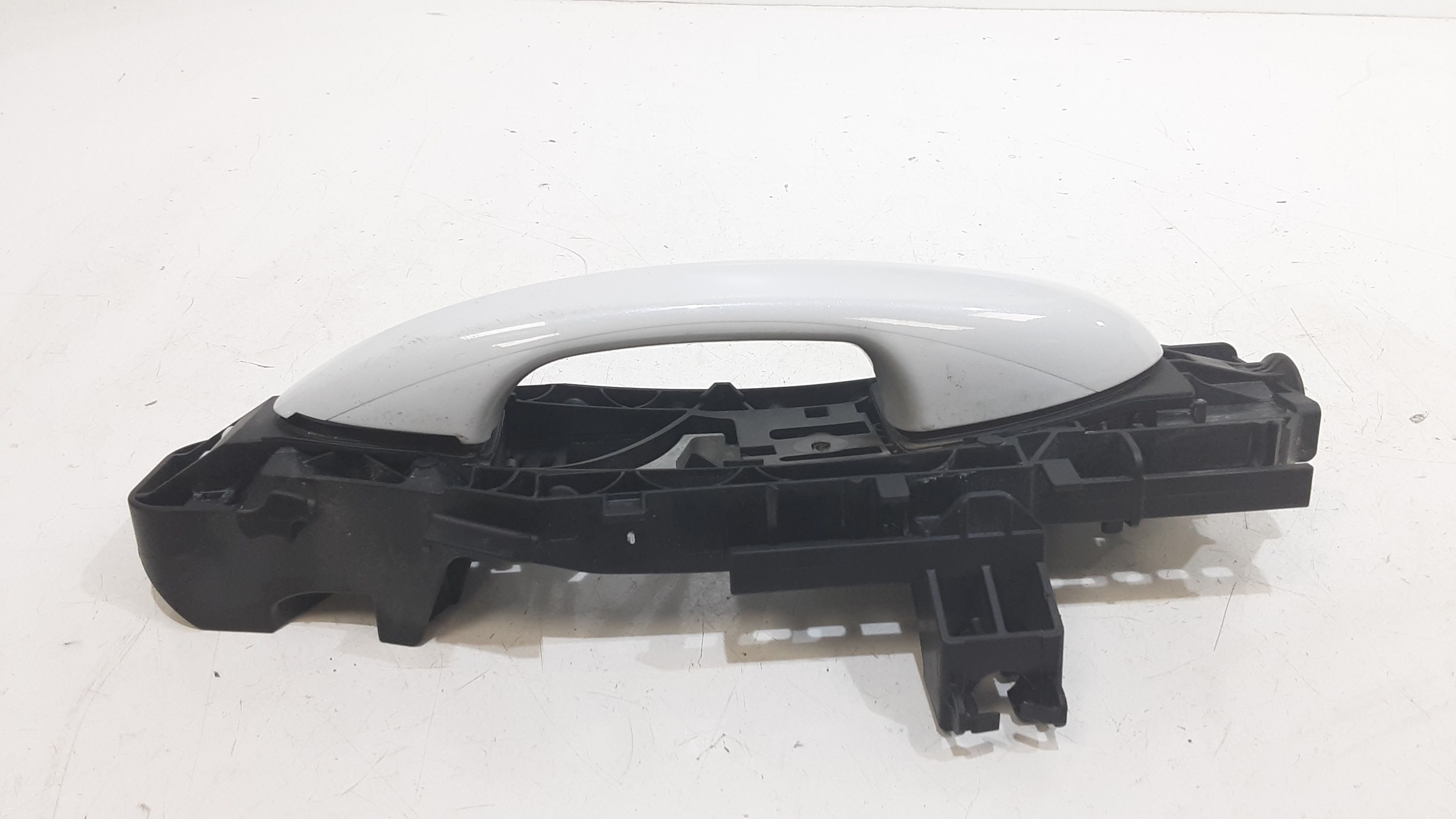 Maniglia esterna Posteriore Sinistra MERCEDES CLA Coup (C118) (19>)