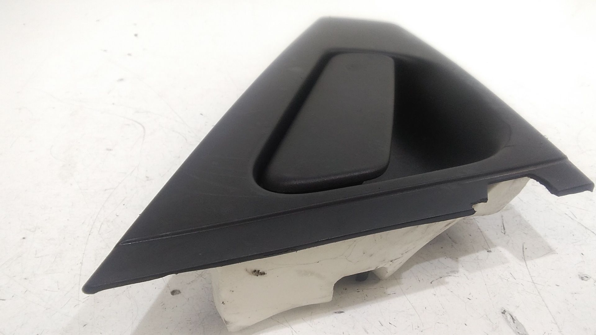 Maniglia esterna Posteriore Sinistra RENAULT Clio Serie IV (12>19)