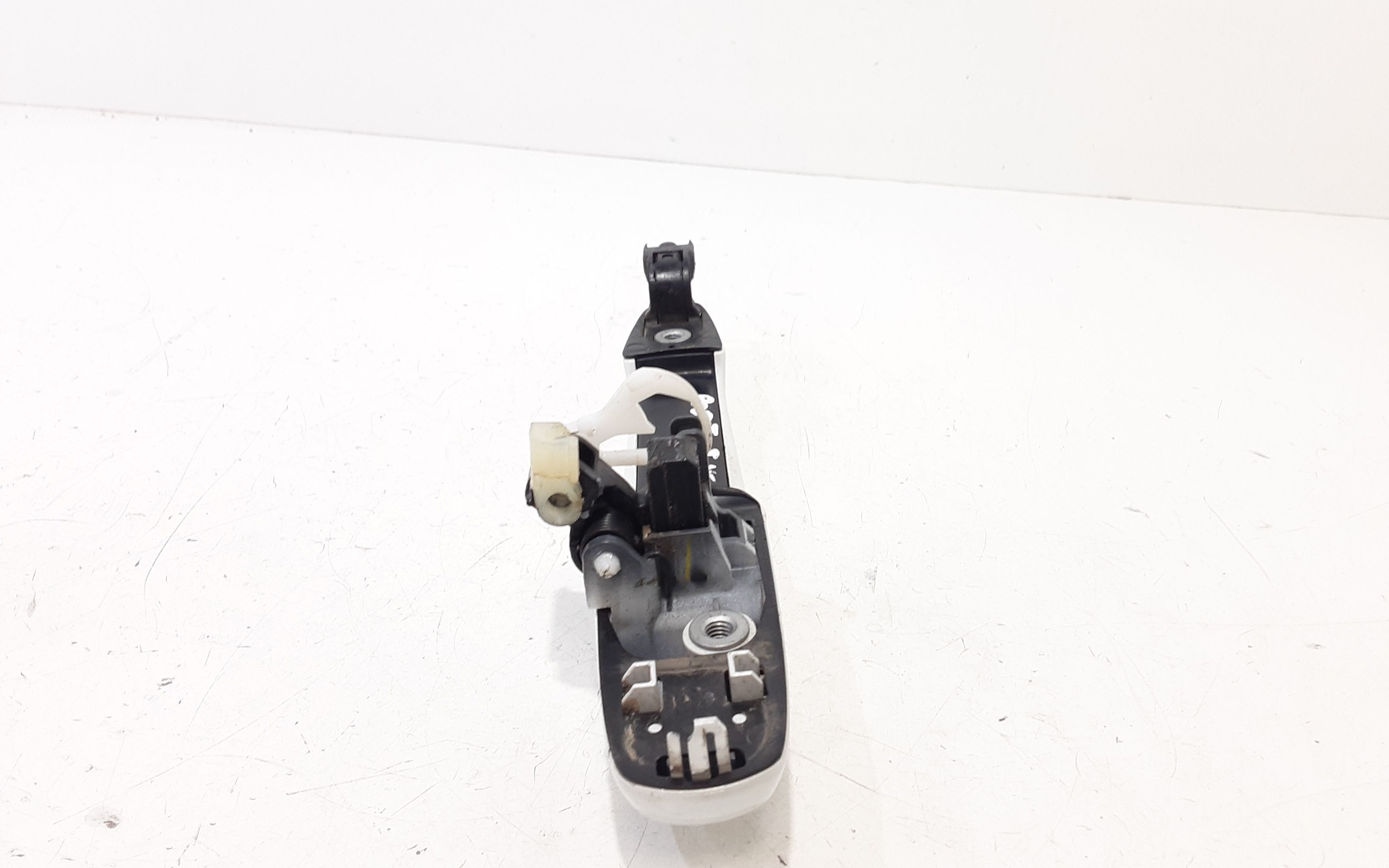 Maniglia esterna Posteriore Sinistra SUZUKI Ignis Serie (/MF) (17>)