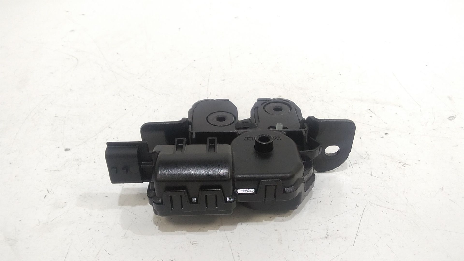 Serratura Cofano Posteriore RENAULT Clio Serie IV (12>19)