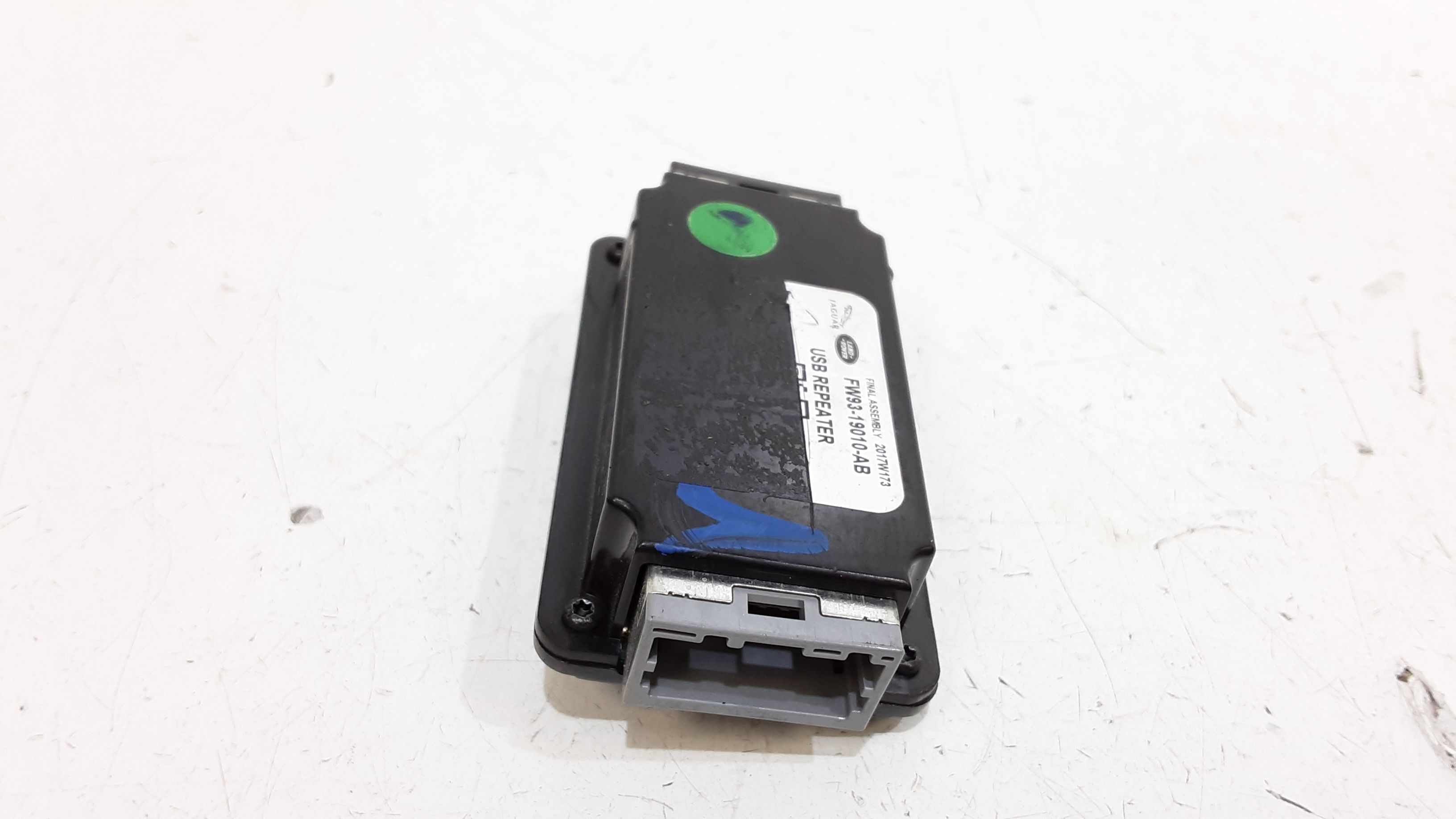 Porta USB LAND ROVER Range Rover Velar (17>)