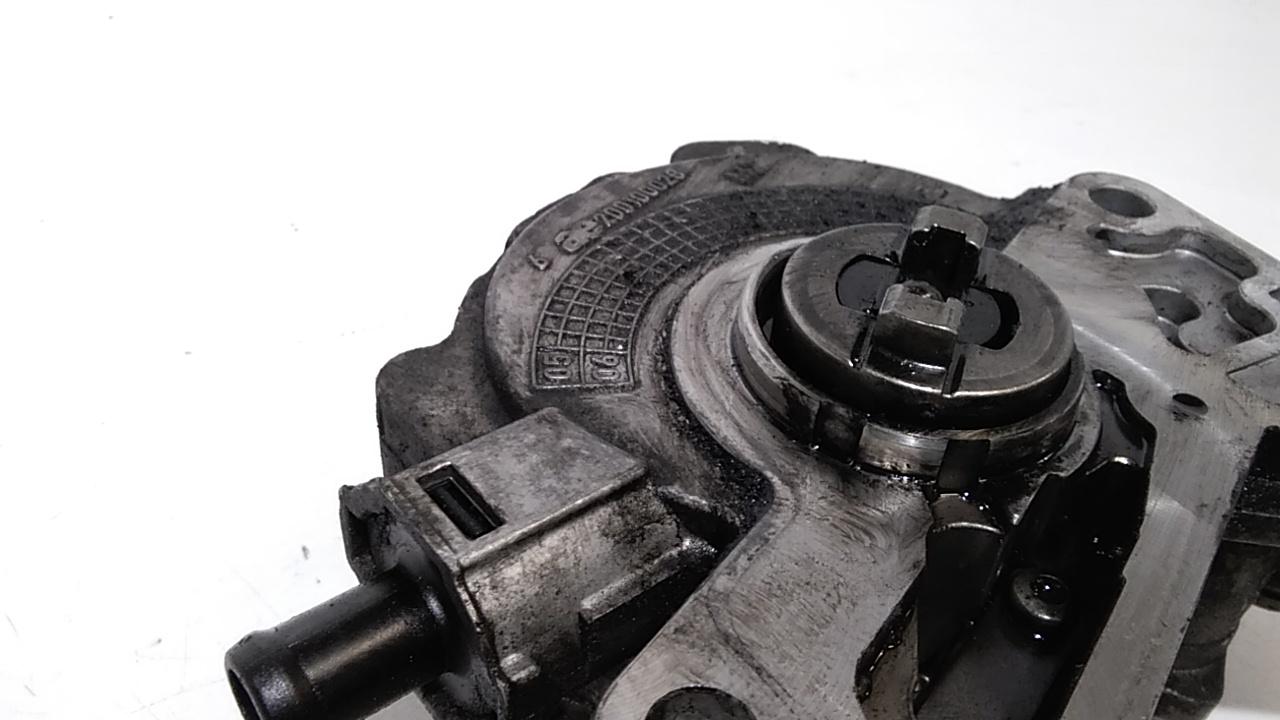 Pompa a vuoto VOLKSWAGEN Transporter T5 Serie  (03>09)