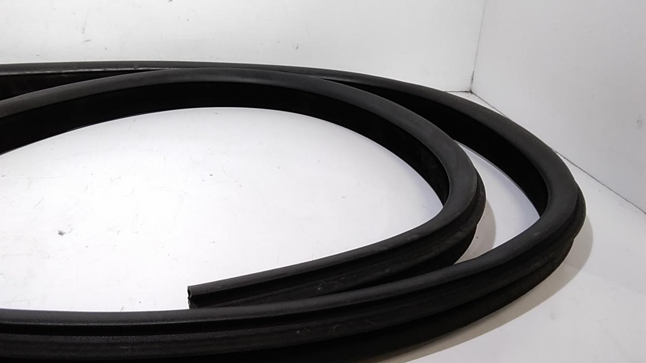 Guarnizioni portiere LAND ROVER Range Rover Velar (17>)