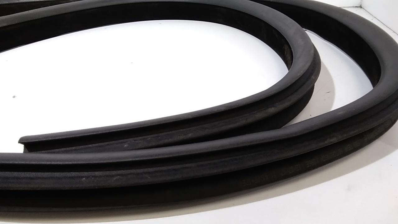 Guarnizioni portiere LAND ROVER Range Rover Velar (17>)