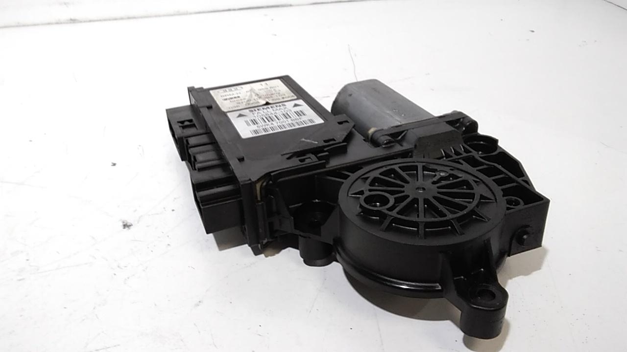 Motorino Alzavetro anteriore Sinistro AUDI A4 Avant (8E) 1 serie