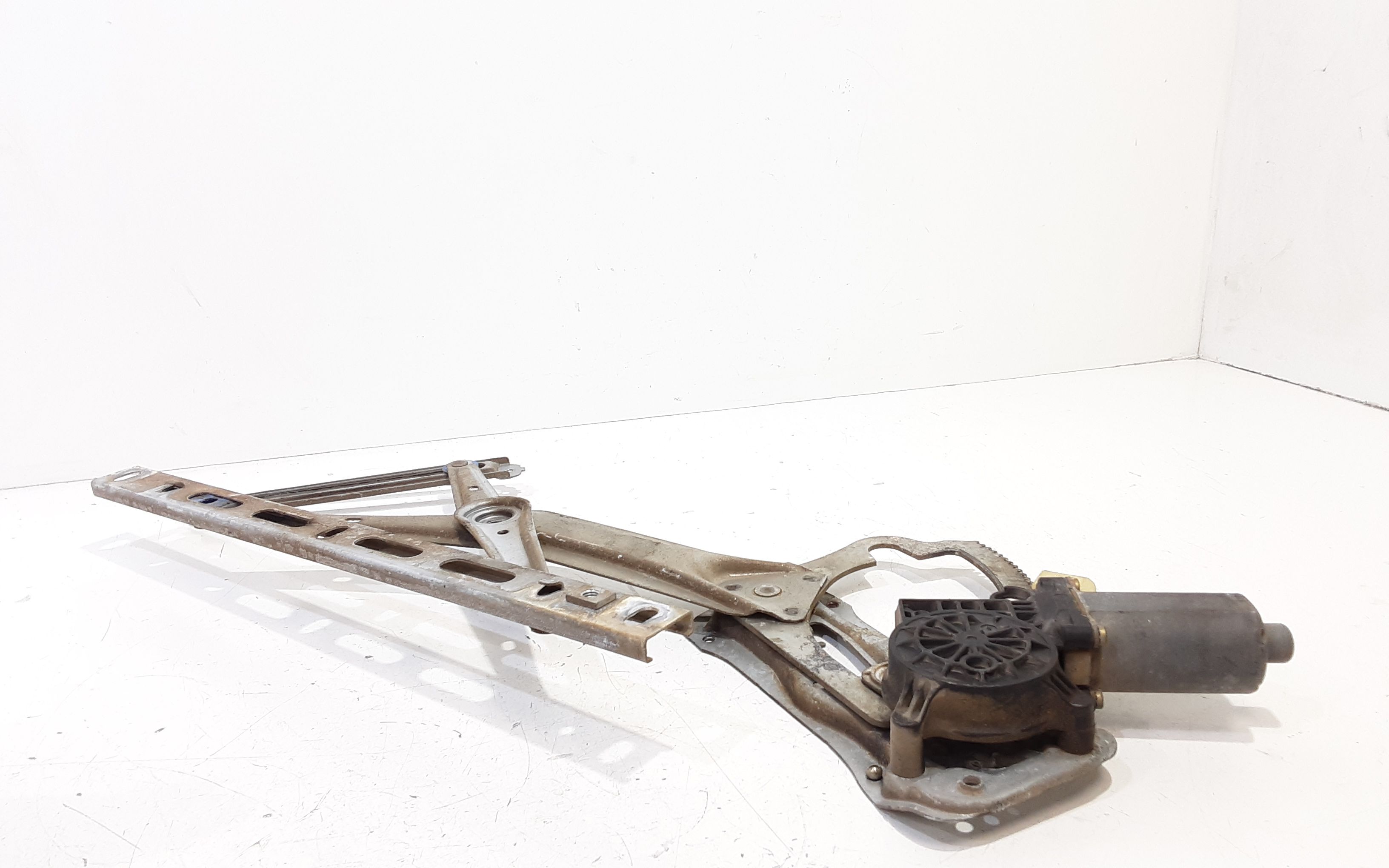 Cremagliera anteriore sinistra Guida MERCEDES CLK Coup W208