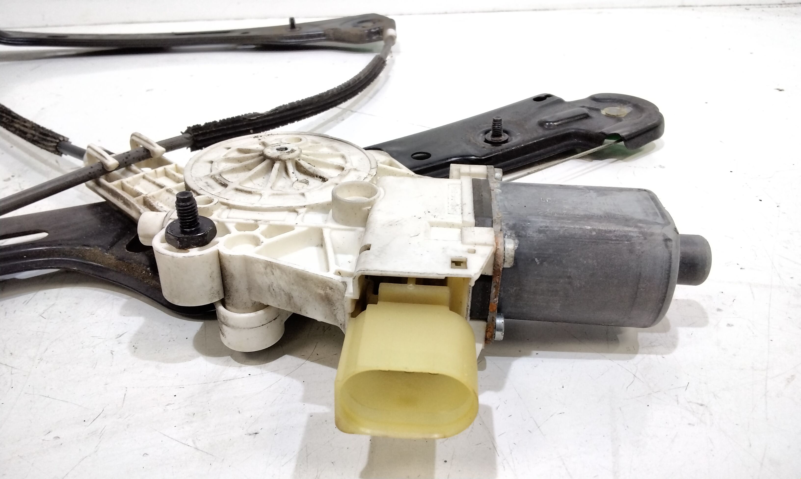 Cremagliera anteriore destra passeggero BMW Serie 1 E87 1 Serie