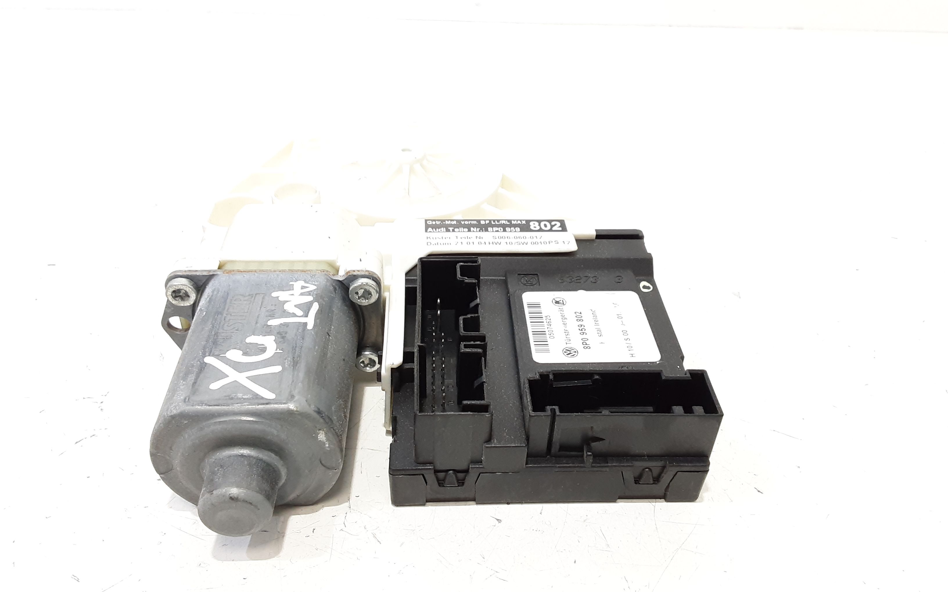 Motorino Alzavetro anteriore destra AUDI A3 Serie (8P)