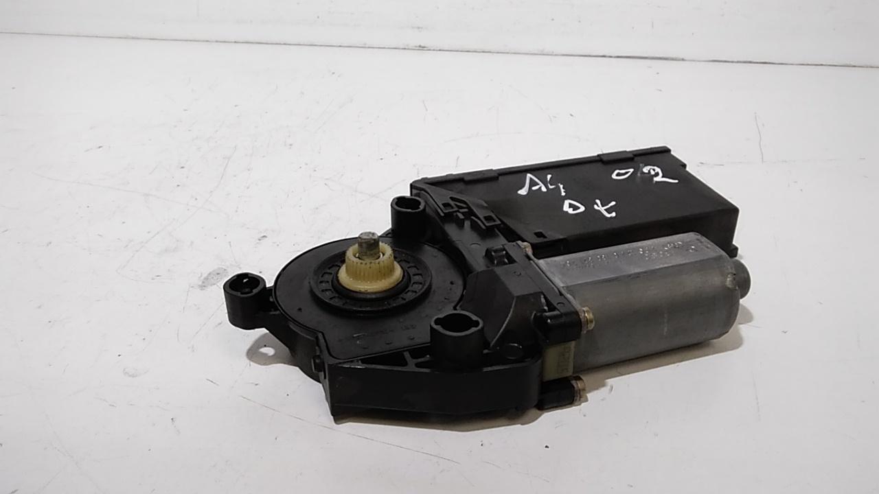 Motorino Alzavetro anteriore destra AUDI A4 Avant (8E) 1 serie