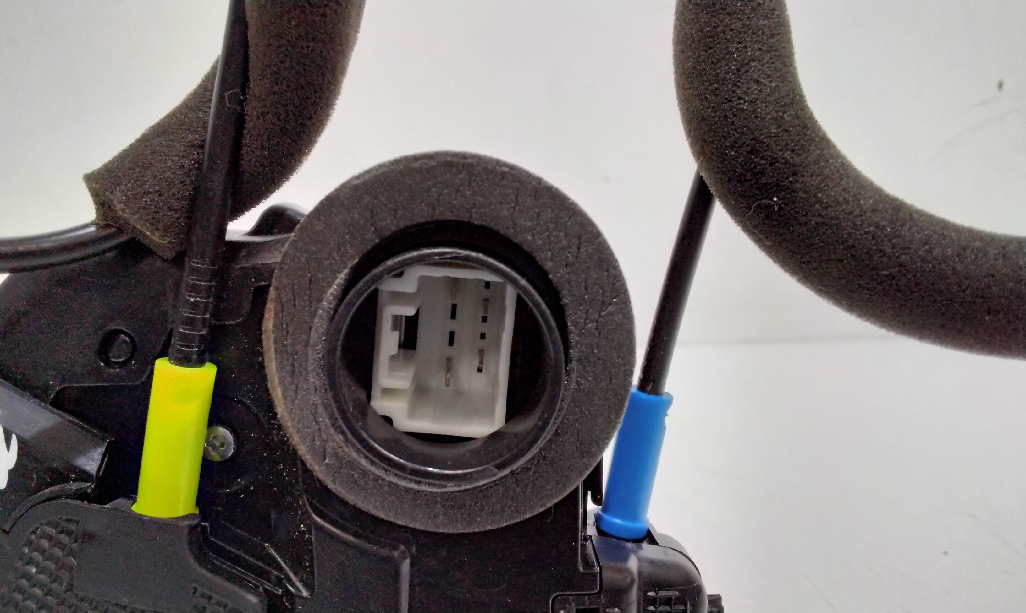 Serratura Posteriore Sinistra TOYOTA C-HR Ibrida (16>)