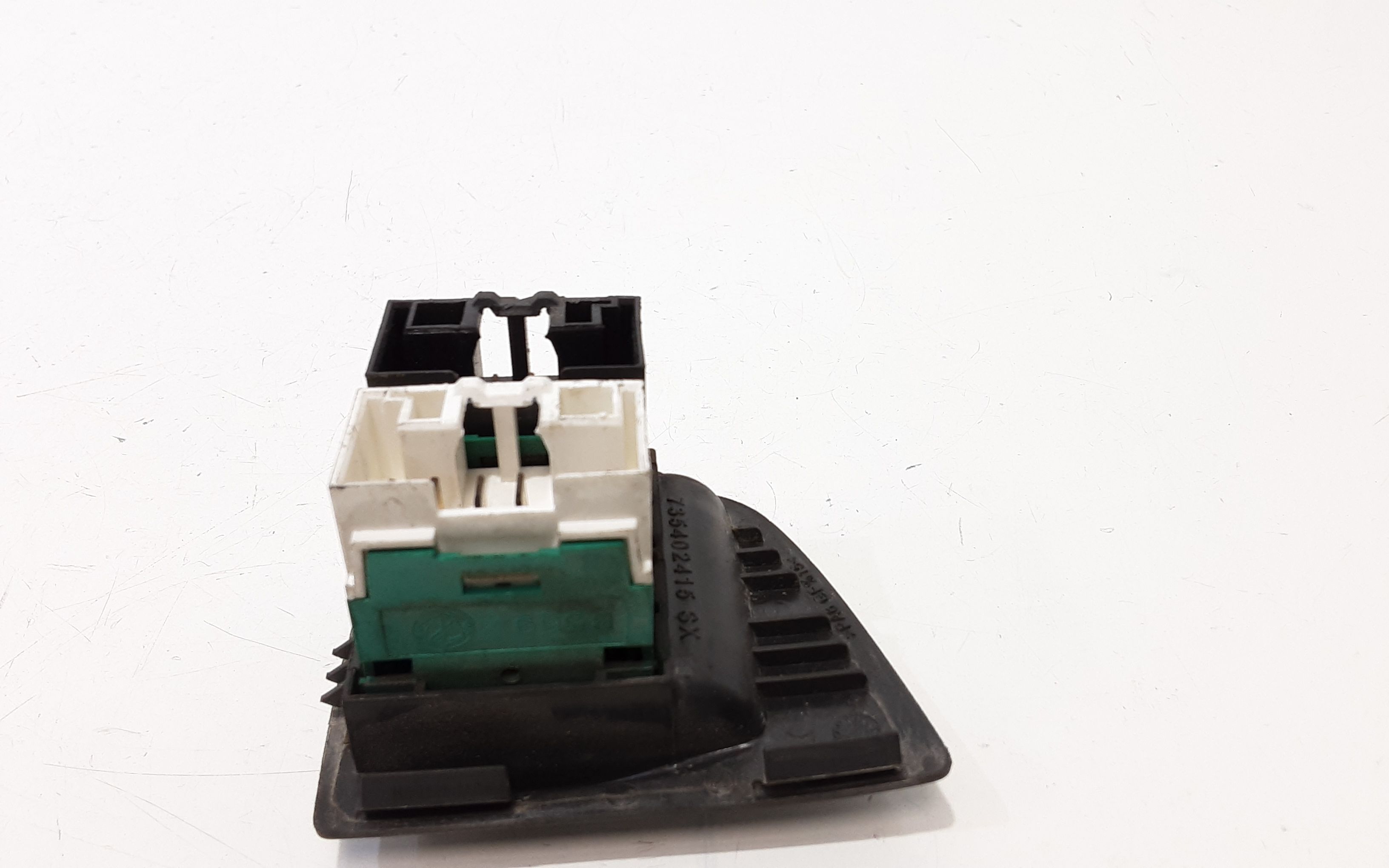 Pulsantiera anteriore sinistra Guida FIAT Dobl Cargo (05>09)