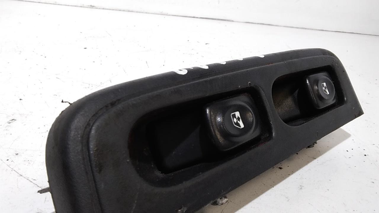 Pulsantiera anteriore sinistra Guida RENAULT Clio Serie (01>05)