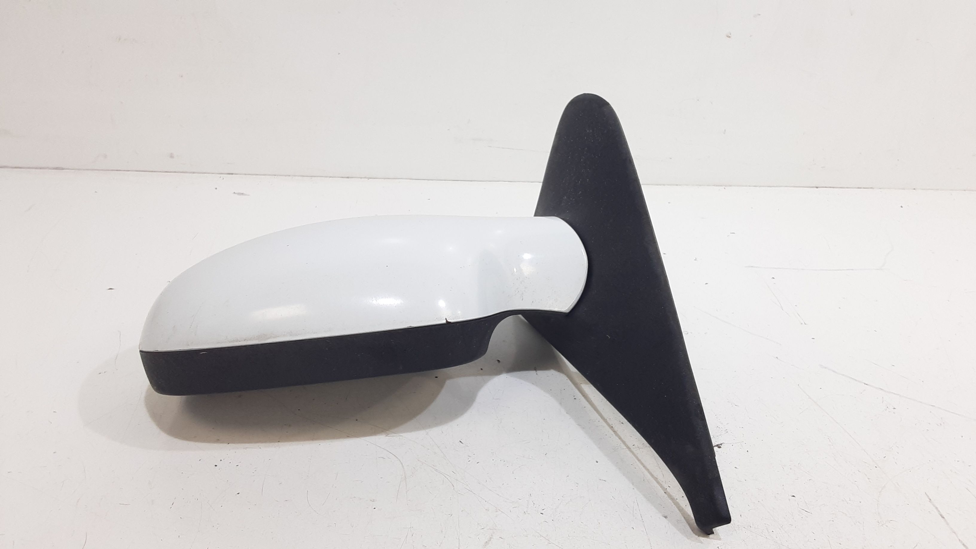 Specchietto Retrovisore Sinistro RENAULT Clio Serie (01>05)