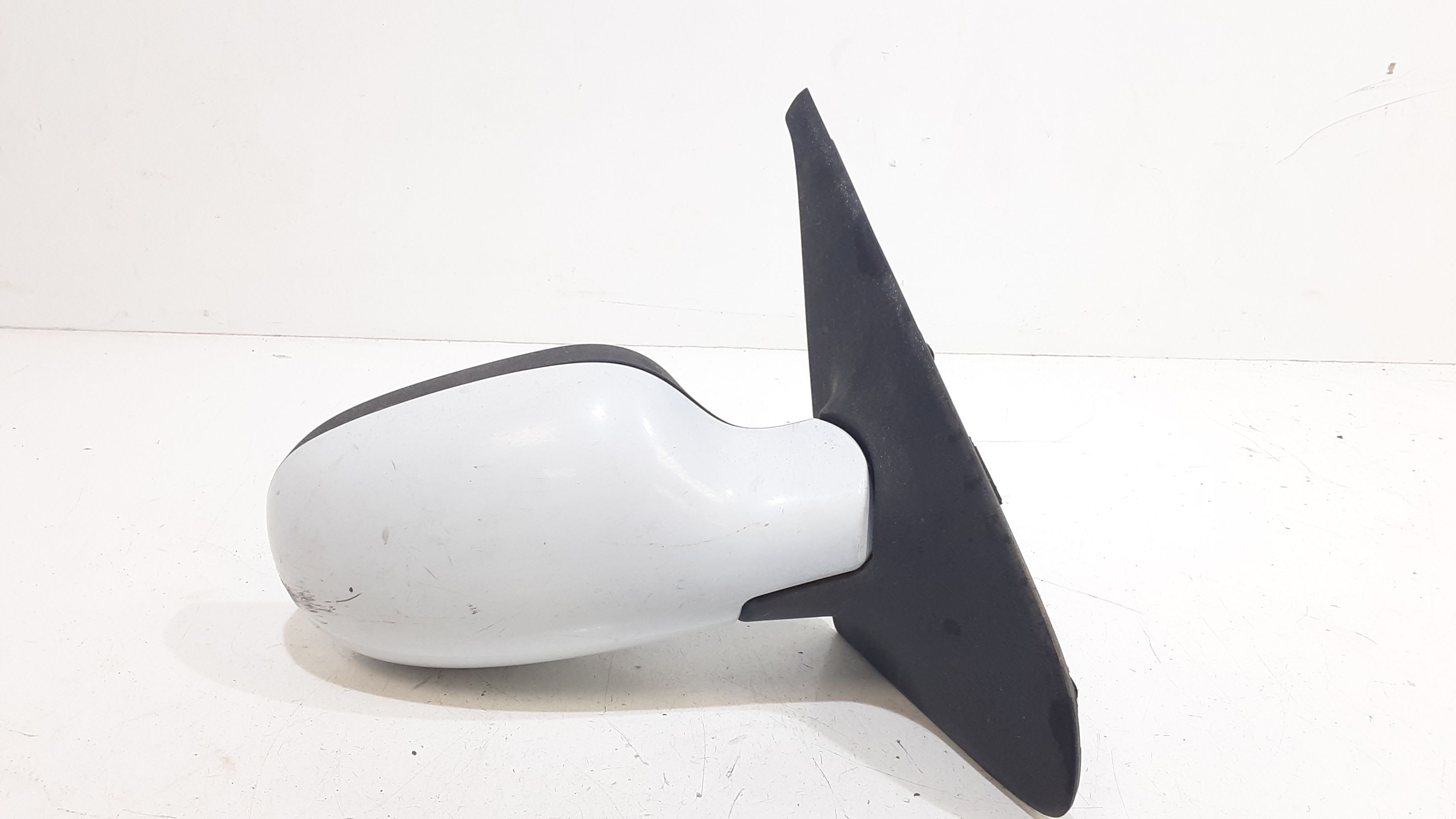 Specchietto Retrovisore Destro RENAULT Clio Serie (01>05)