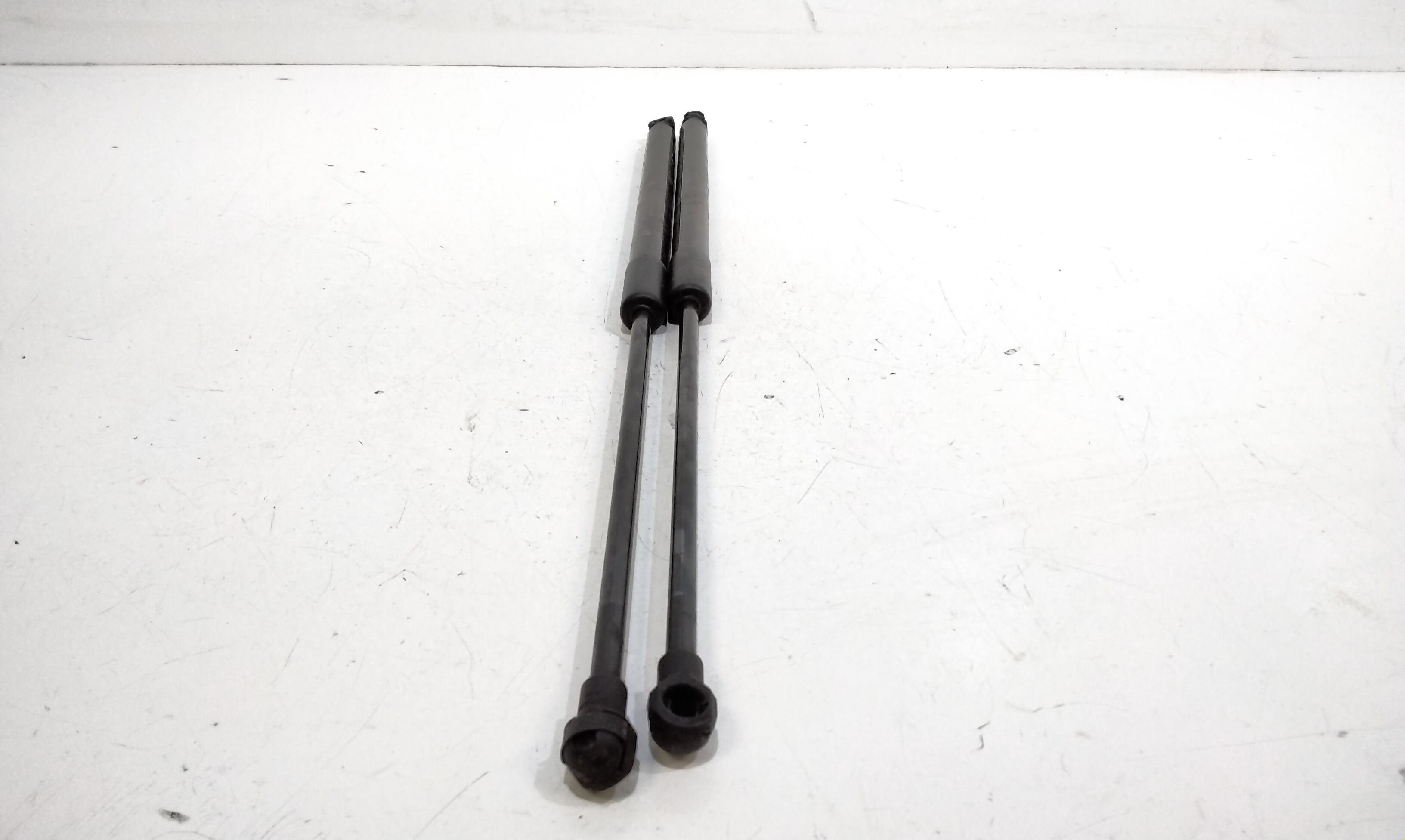 Pistoncini cofano Post. TOYOTA C-HR Ibrida (16>)