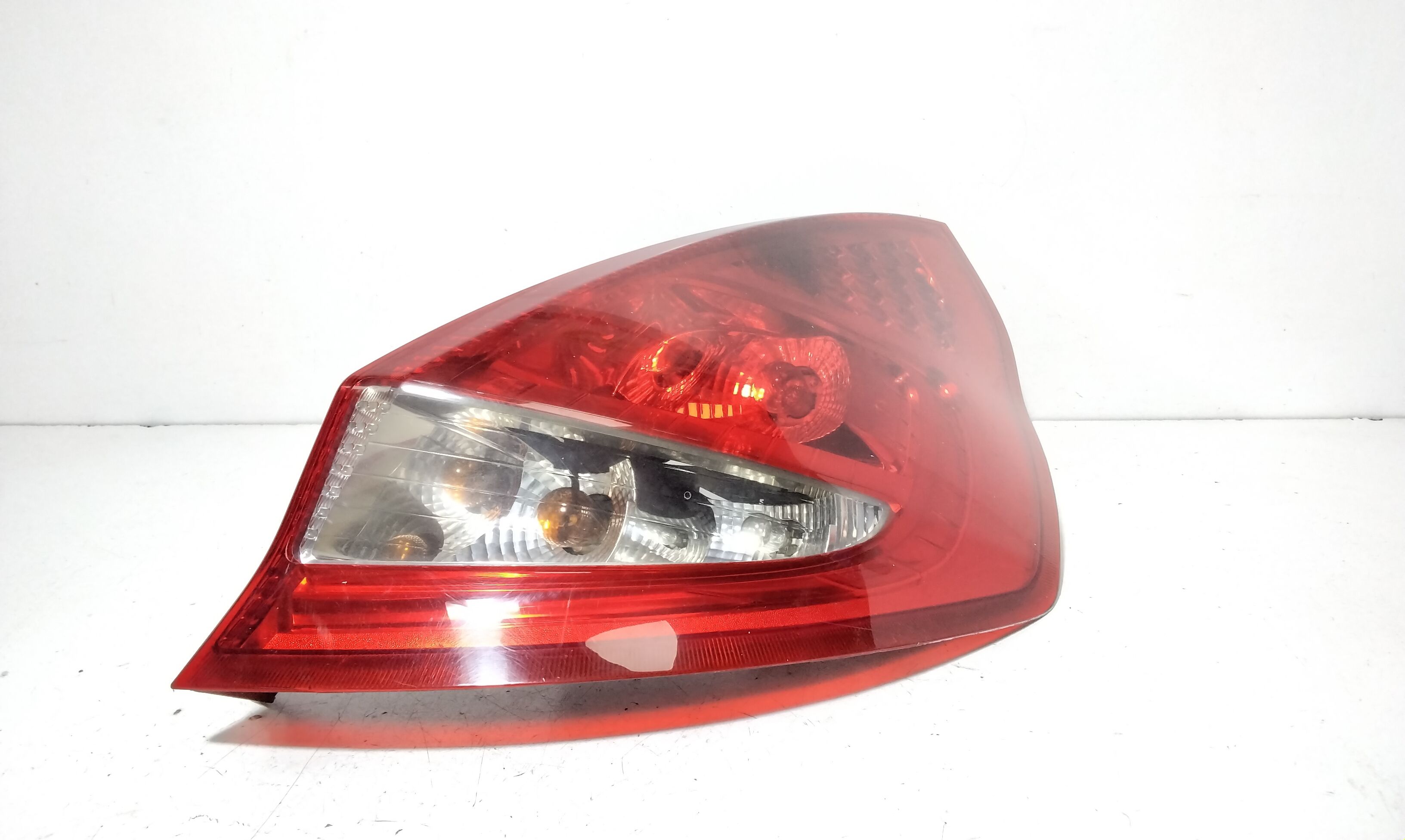 Stop fanale posteriore Destro Passeggero FORD Fiesta 6 Serie