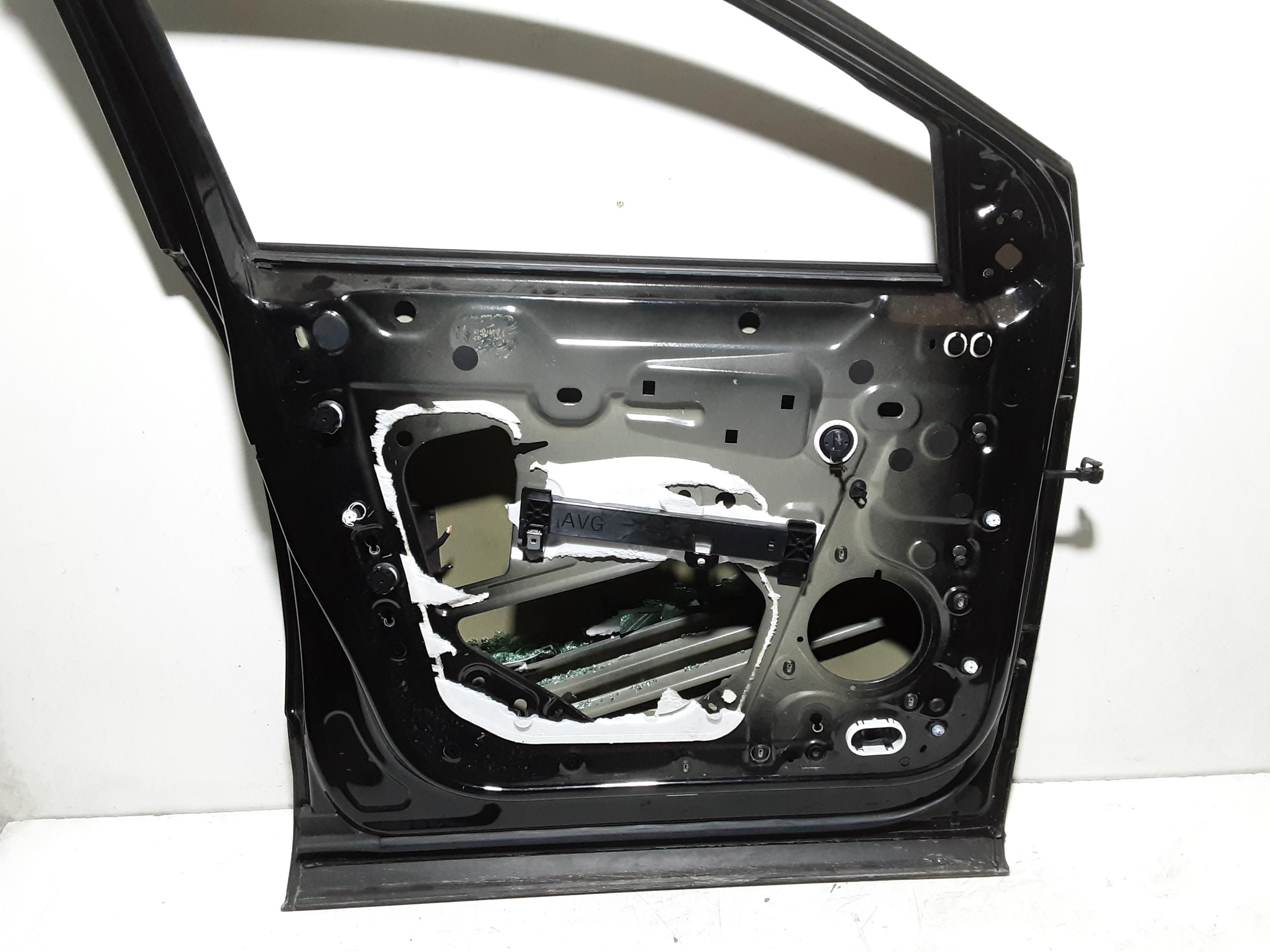 Portiera Anteriore Sinistra PEUGEOT 3008 GT Line (17>)