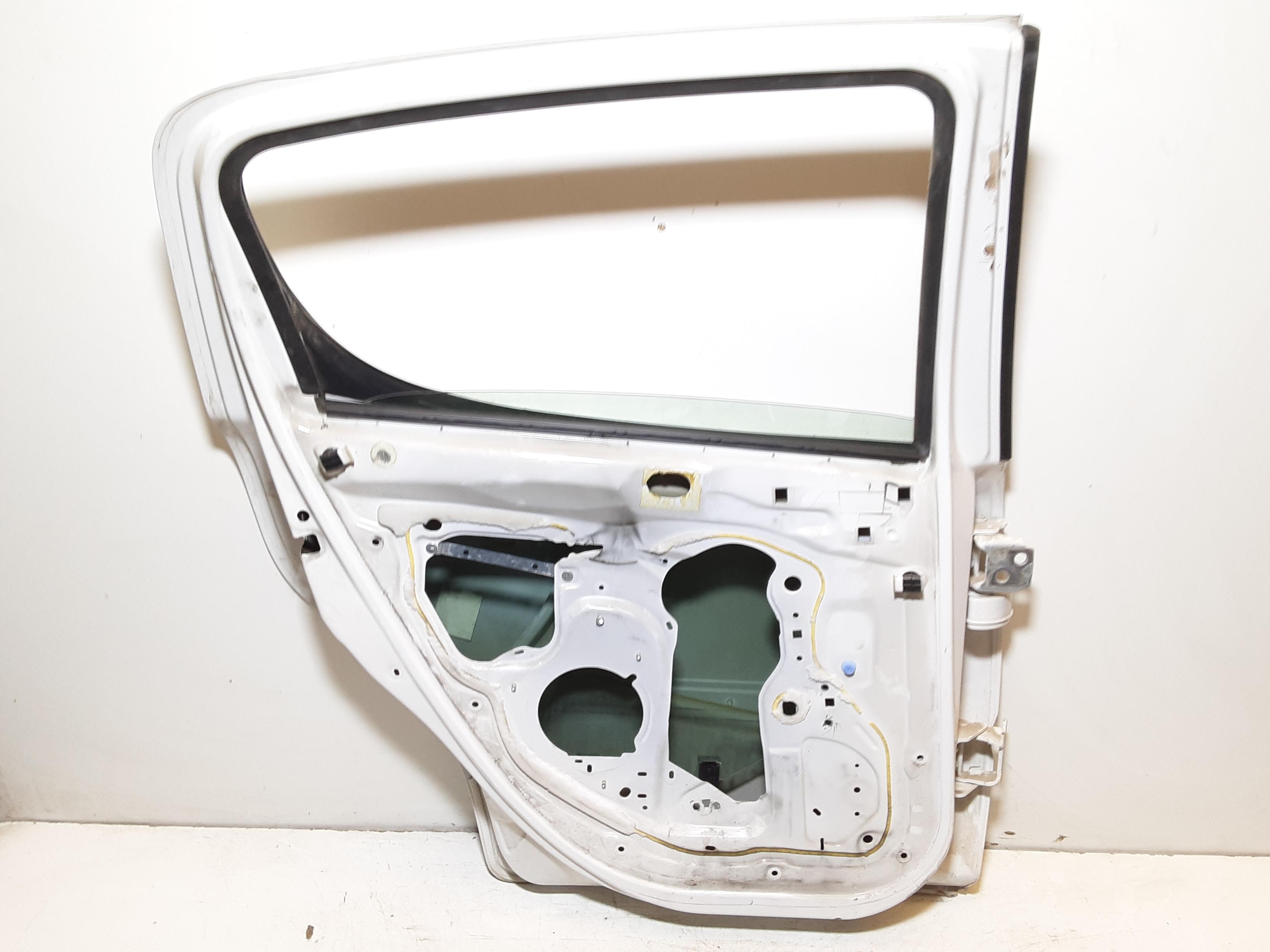 Portiera Posteriore Sinistra PEUGEOT 207 1 Serie