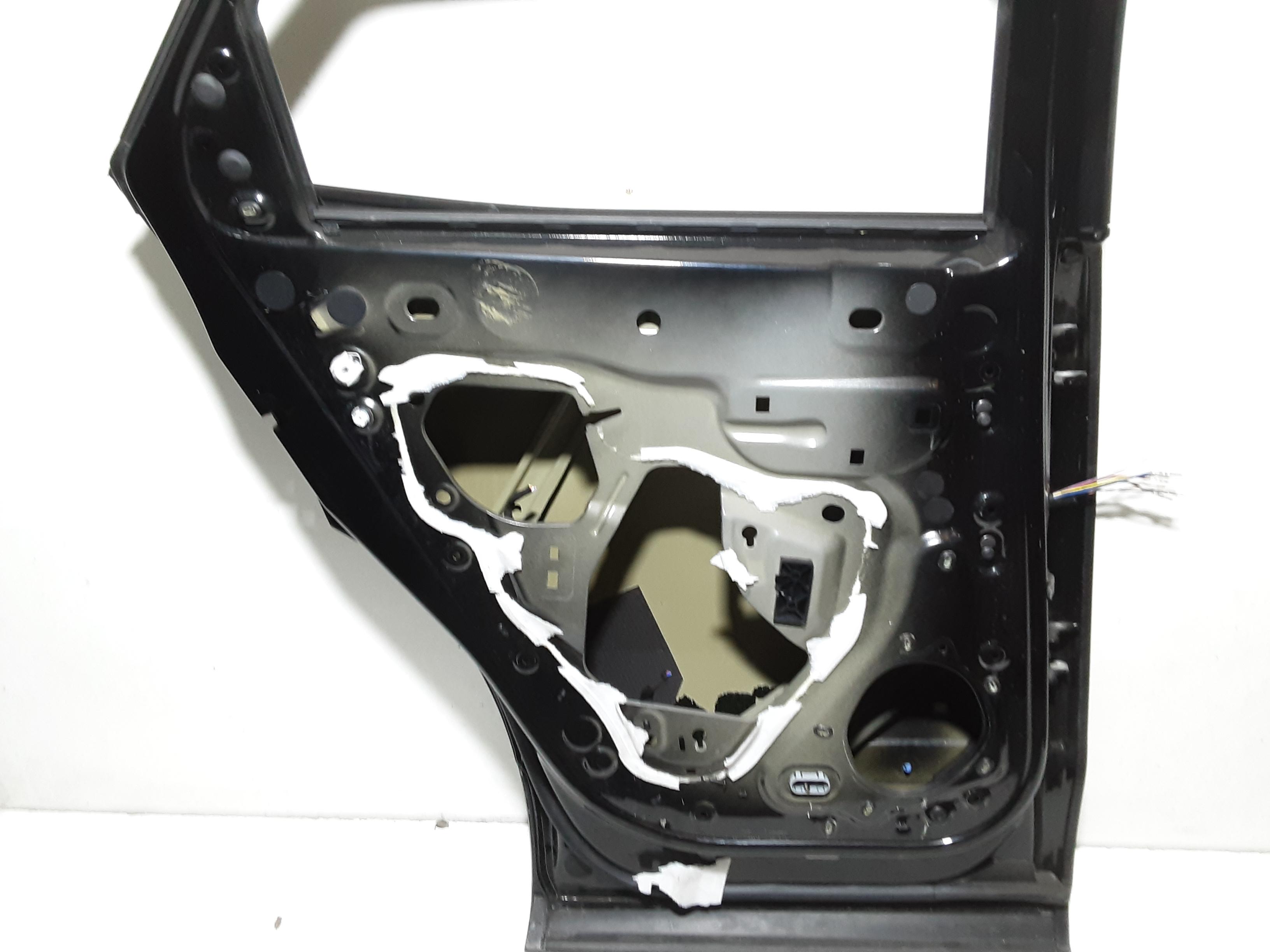 Portiera Posteriore Sinistra PEUGEOT 3008 GT Line (17>)