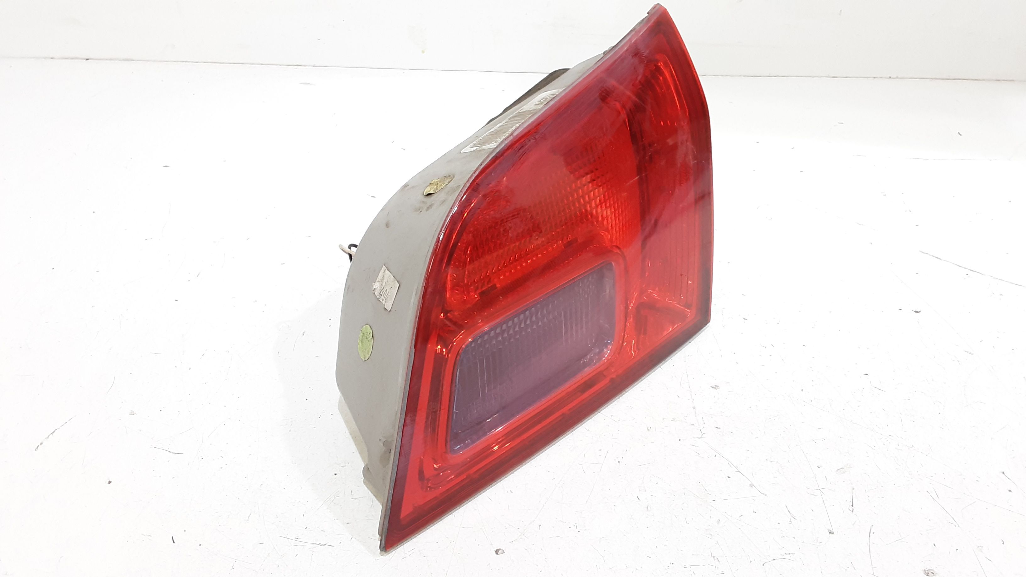 Stop Posteriore Destro Integrato nel Portello OPEL Astra J S. Wagon