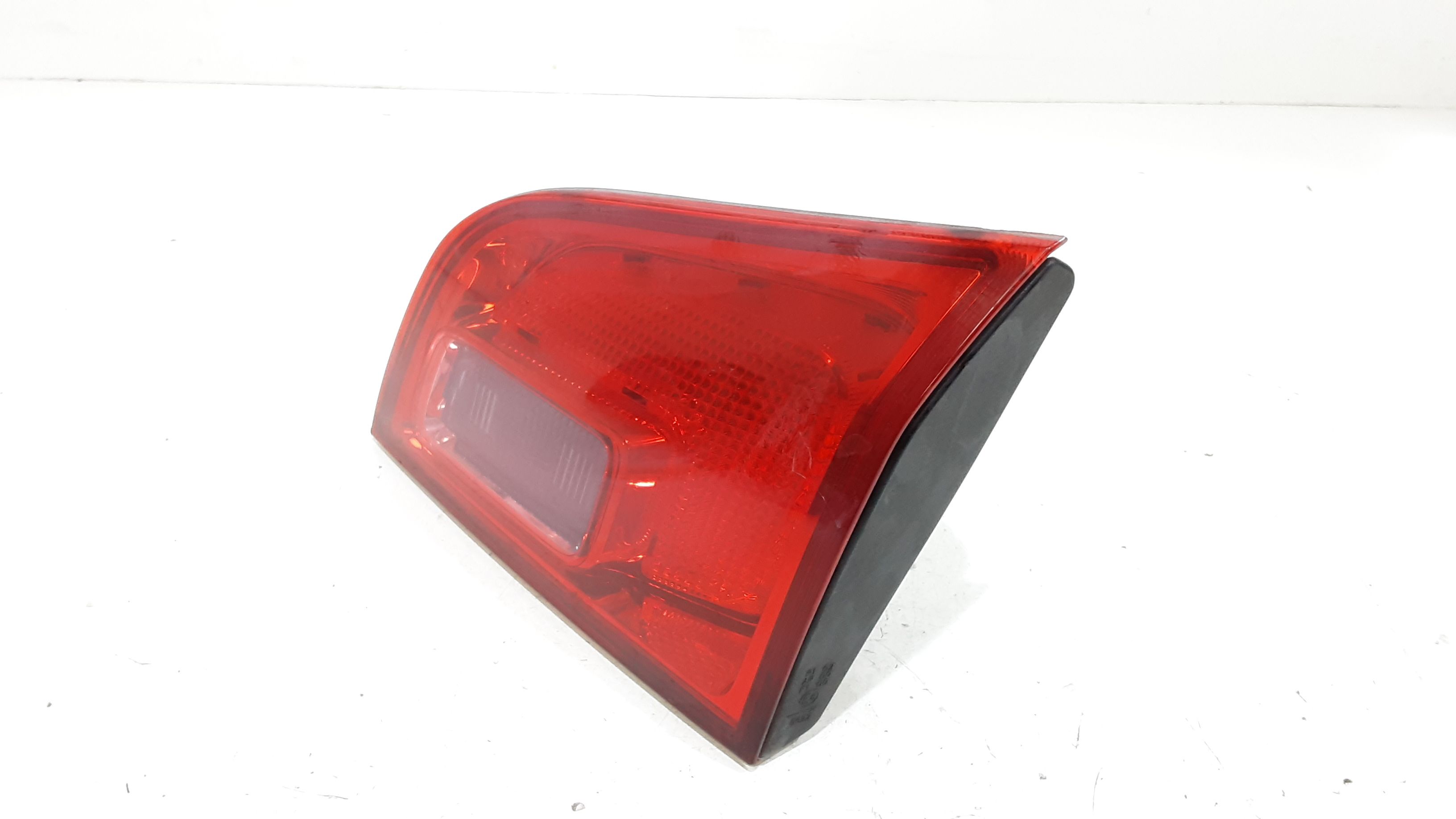 Stop Posteriore Destro Integrato nel Portello OPEL Astra J S. Wagon