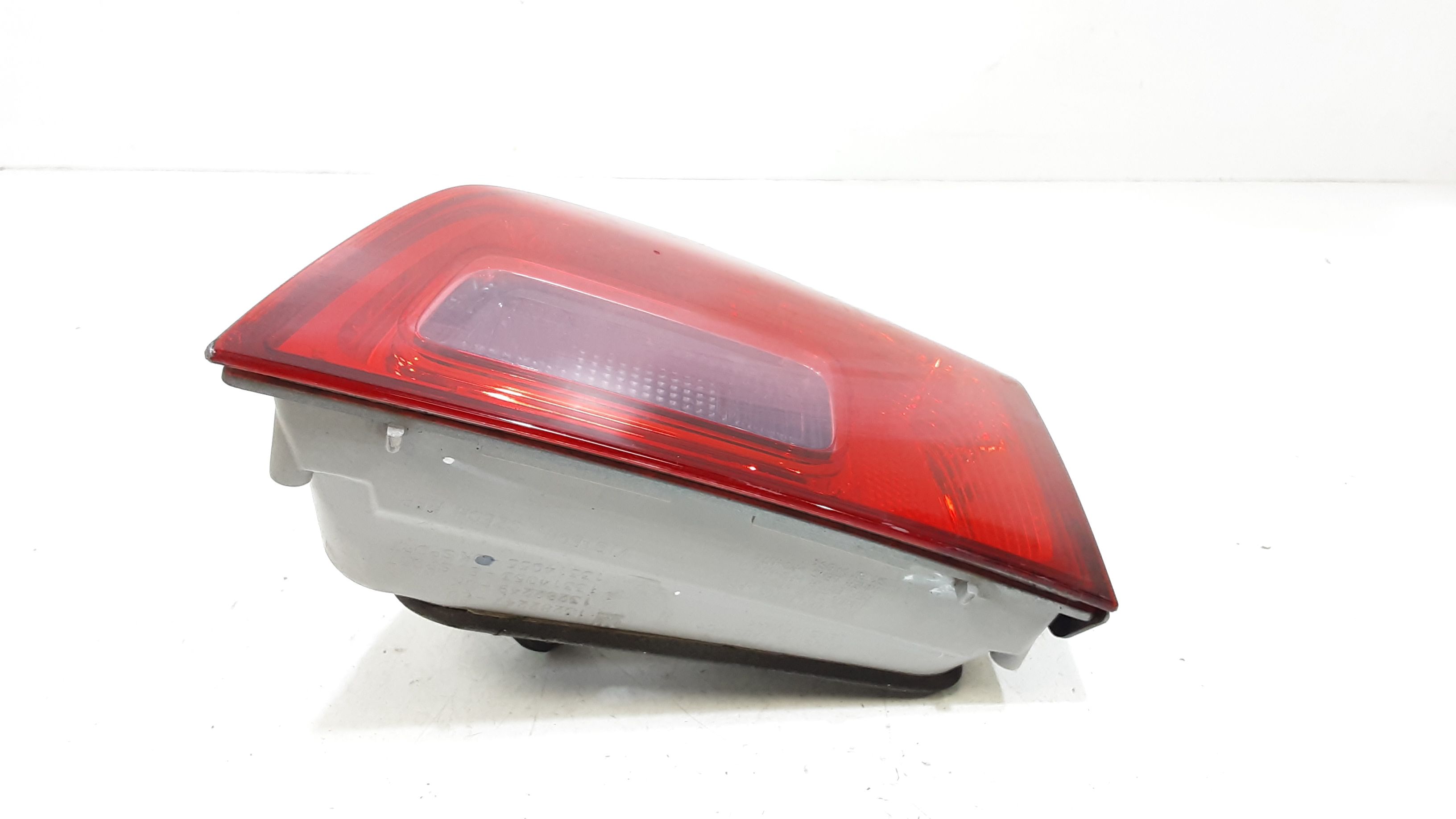 Stop Posteriore Destro Integrato nel Portello OPEL Astra J S. Wagon