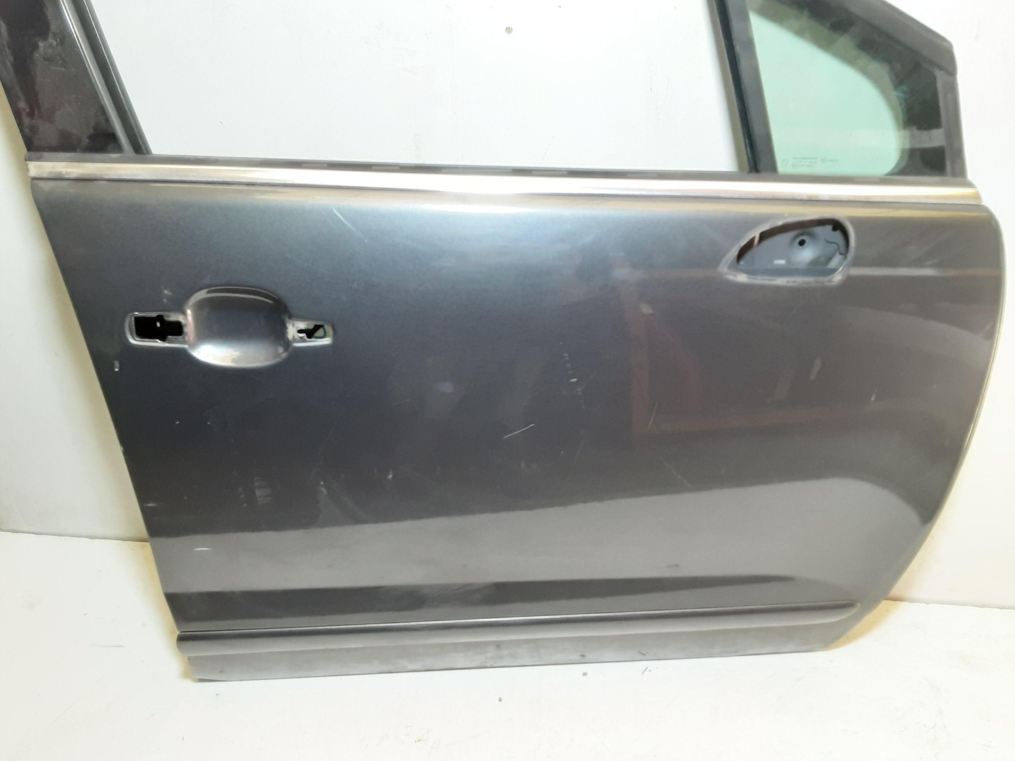 Portiera anteriore Destra PEUGEOT 5008 1 Serie