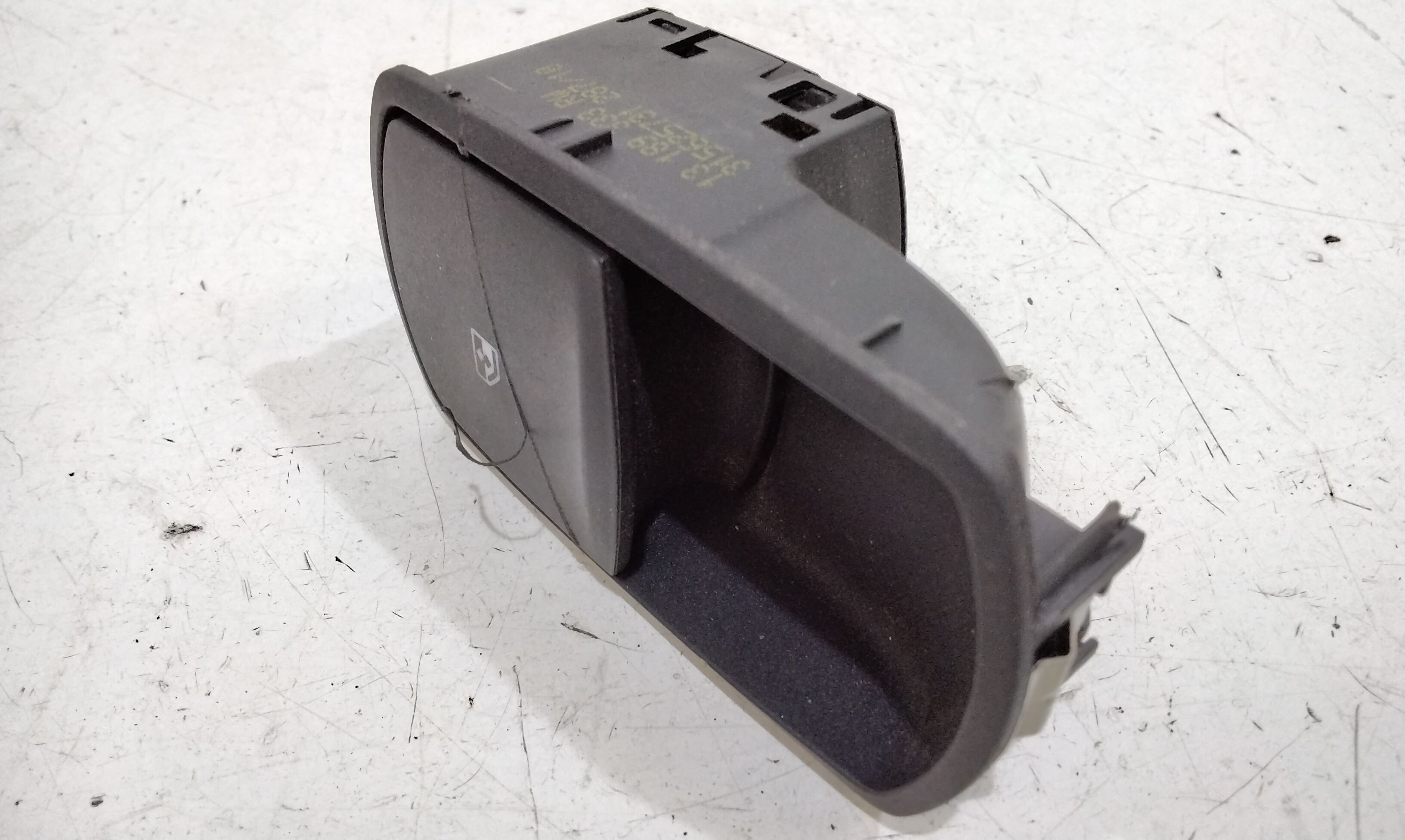 Pulsantiera Anteriore Destra Passeggero OPEL Corsa D 5P 1 Serie